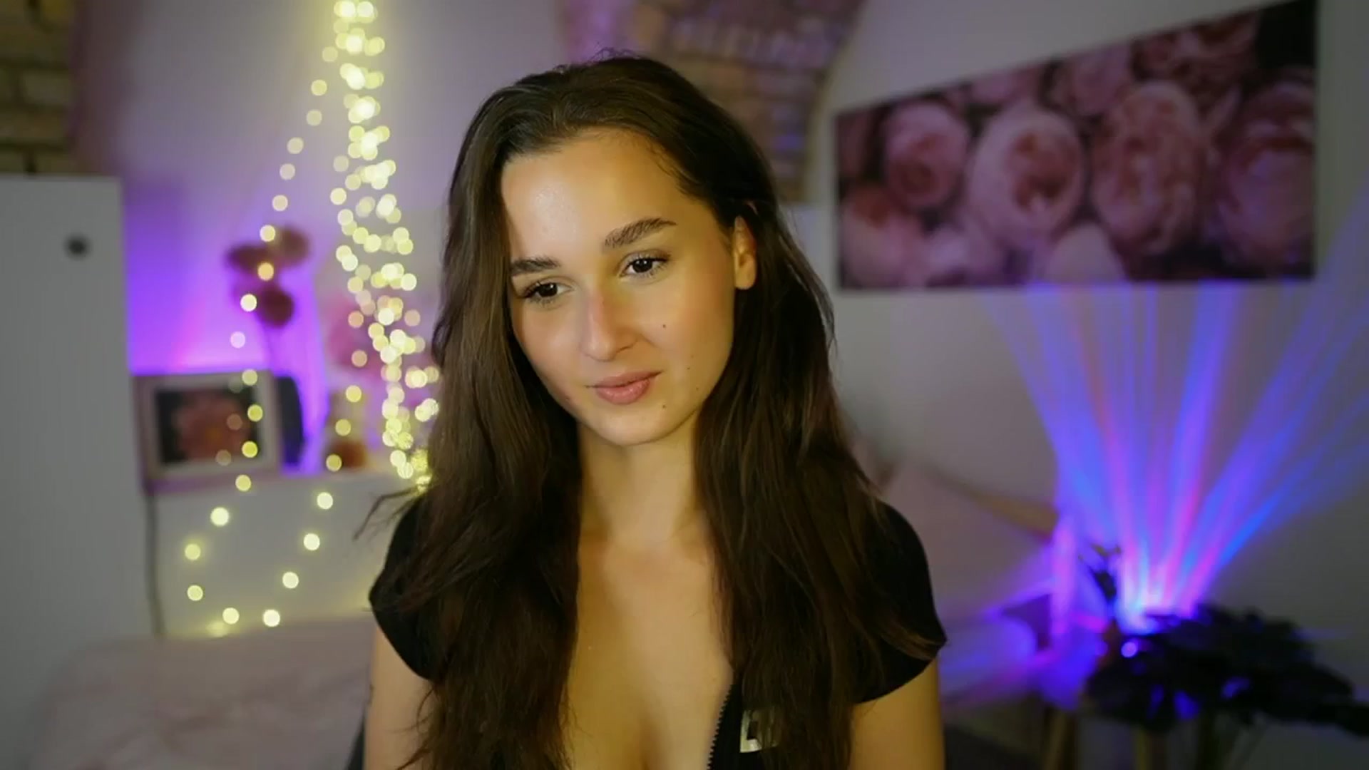 Gallery image thumbnail from Anita_Grey_'s myfreecams stream on, 07/20/2025, 19:22 image 14 of 20