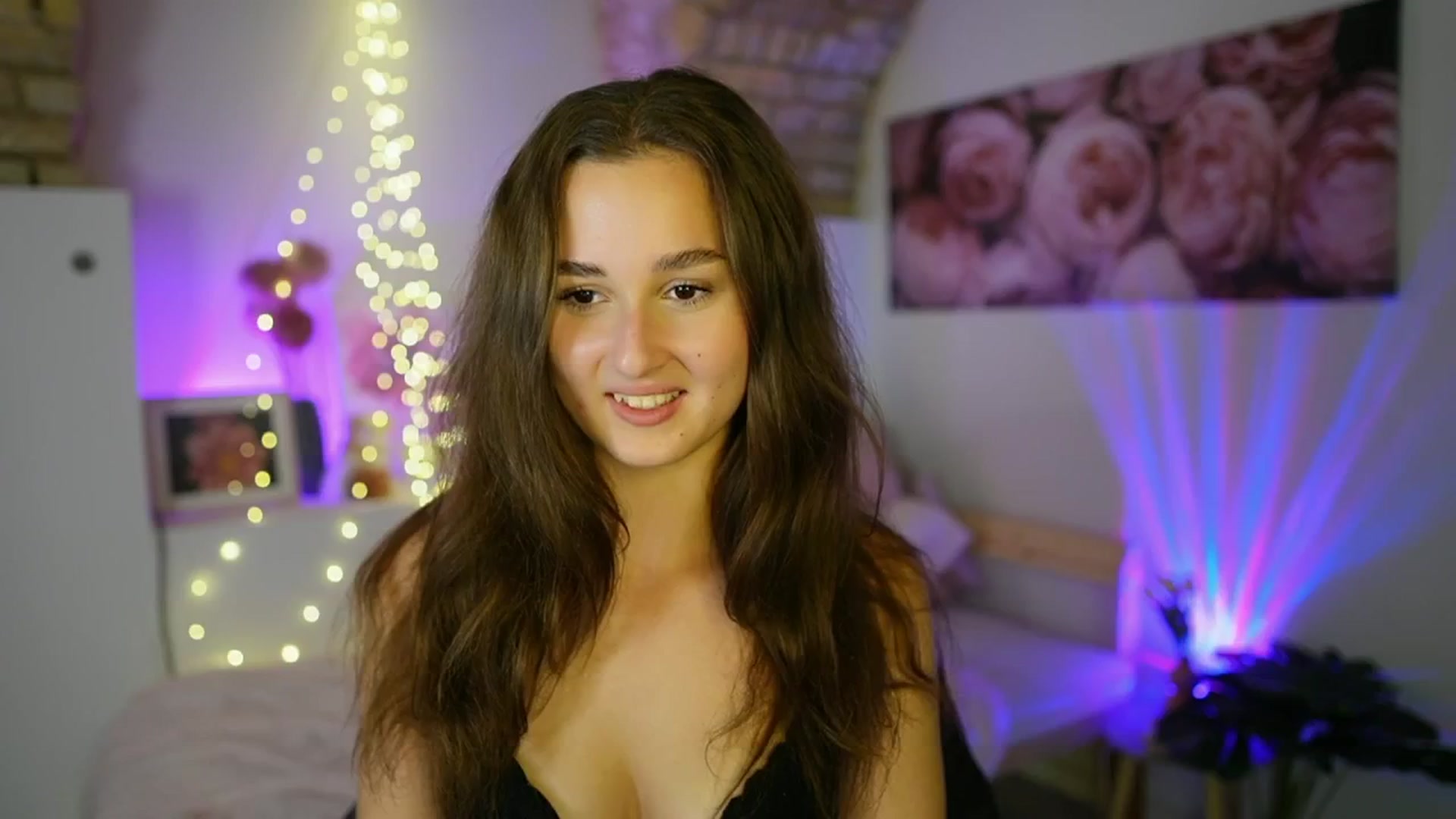 Gallery image thumbnail from Anita_Grey_'s myfreecams stream on, 07/20/2025, 21:20 image 19 of 20