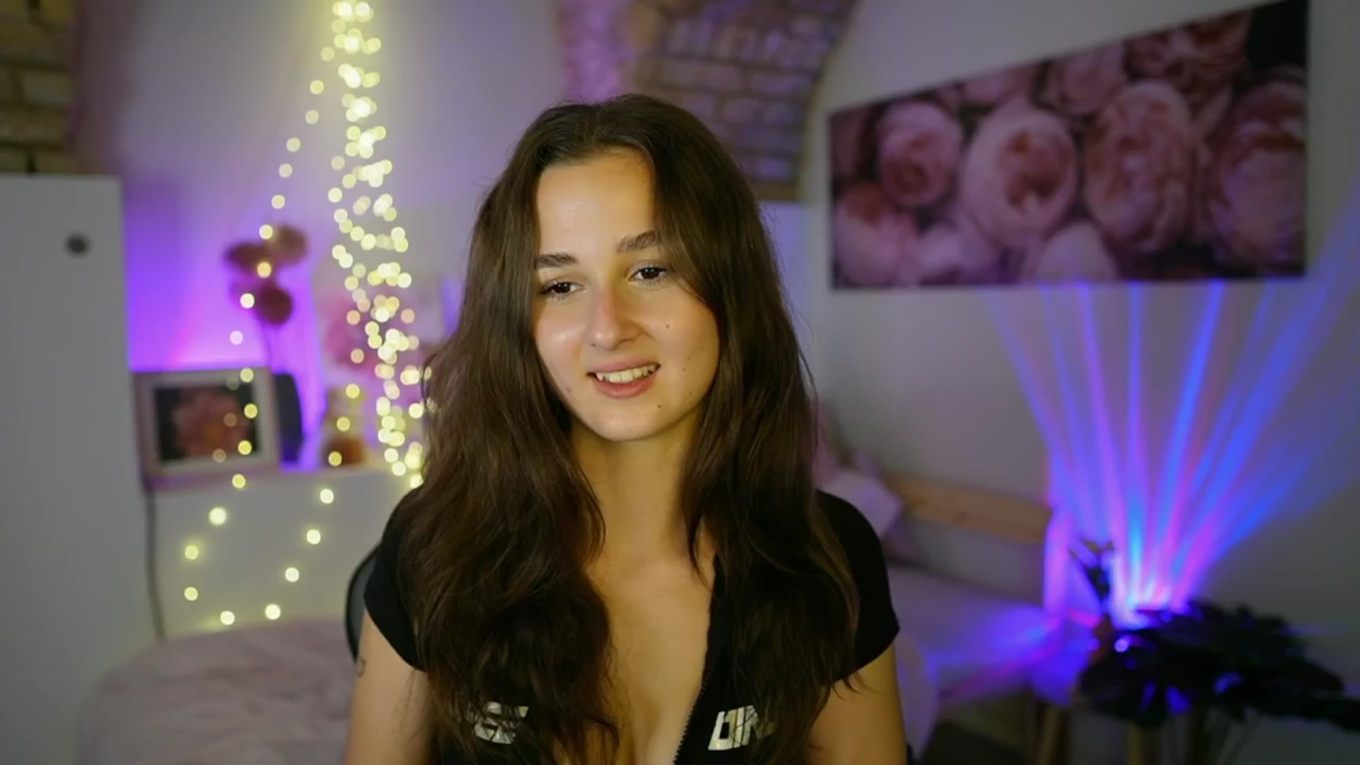 Gallery image thumbnail from Anita_Grey_'s myfreecams stream on, 07/20/2025, 22:38 image 13 of 20