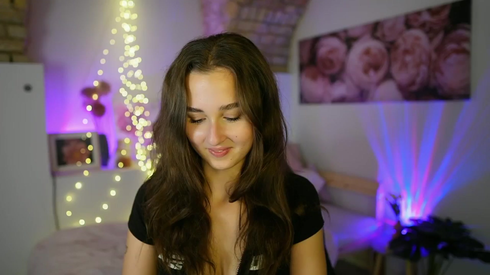 Gallery image thumbnail from Anita_Grey_'s myfreecams stream on, 07/20/2025, 22:38 image 7 of 20