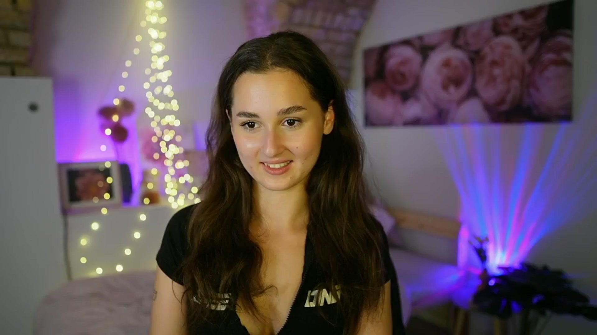 Gallery image thumbnail from Anita_Grey_'s myfreecams stream on, 07/20/2025, 23:31 image 1 of 20