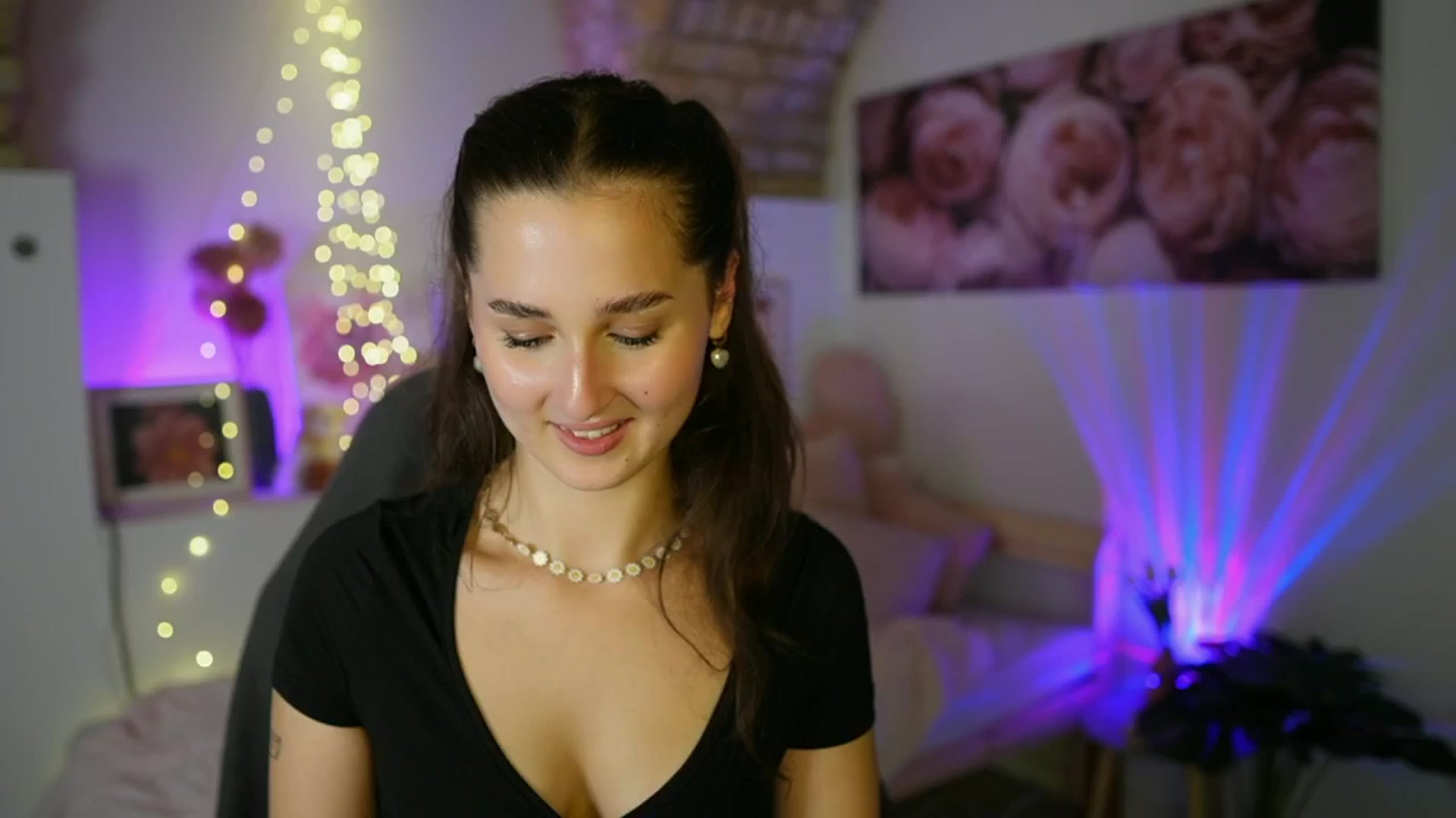 Gallery image thumbnail from Anita_Grey_'s myfreecams stream on, 07/23/2025, 19:56 image 7 of 20