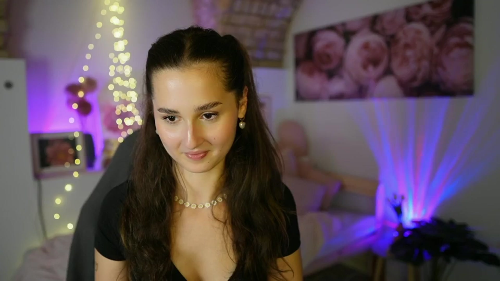 Gallery image thumbnail from Anita_Grey_'s myfreecams stream on, 07/23/2025, 19:56 image 16 of 20
