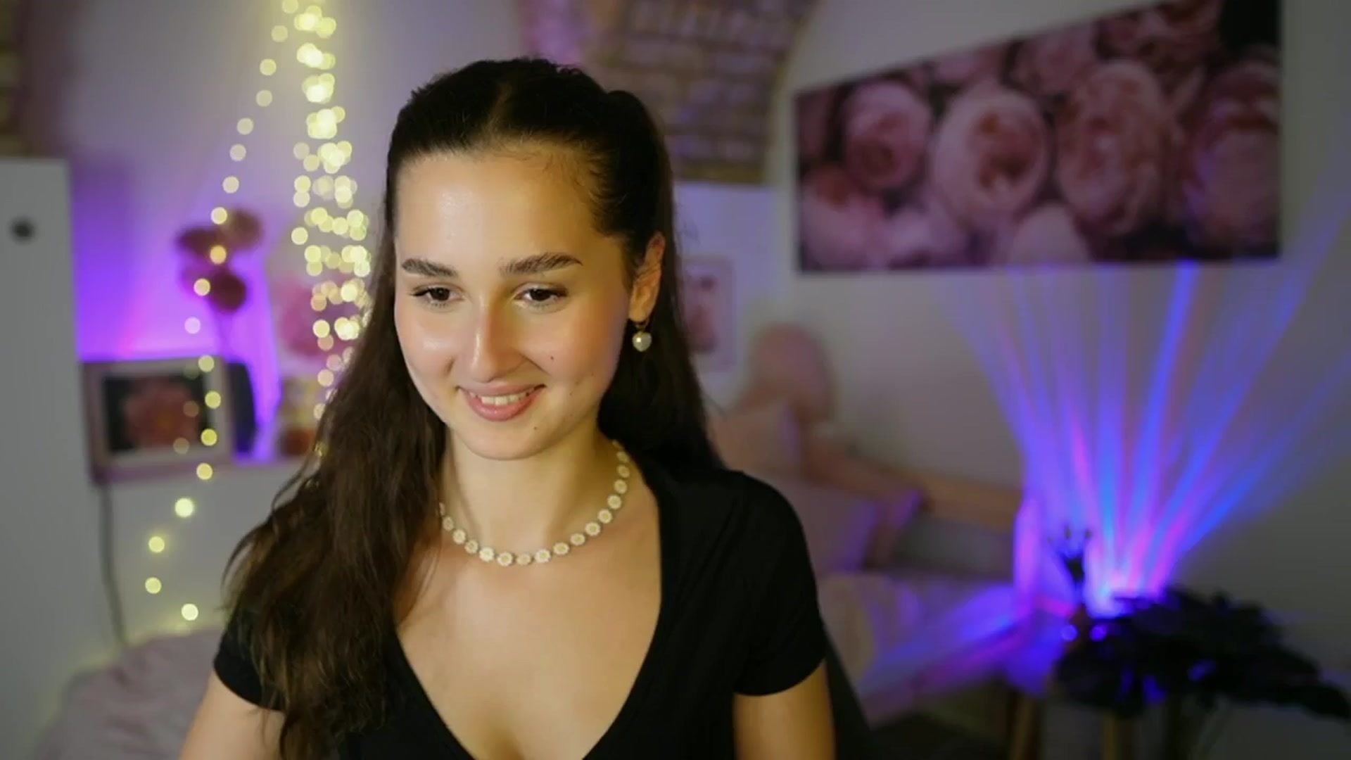 Gallery image thumbnail from Anita_Grey_'s myfreecams stream on, 07/23/2025, 19:56 image 19 of 20