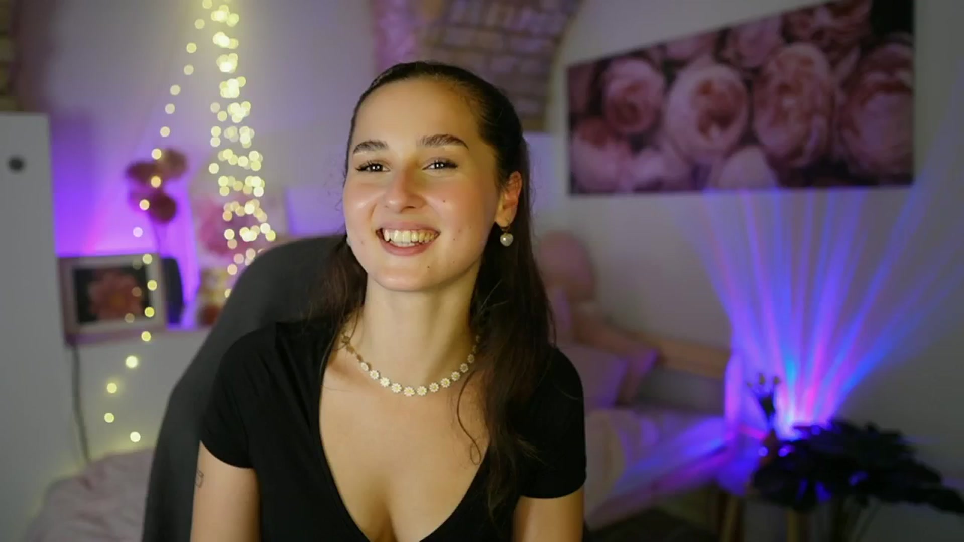 Gallery image thumbnail from Anita_Grey_'s myfreecams stream on, 07/23/2025, 19:56 image 5 of 20
