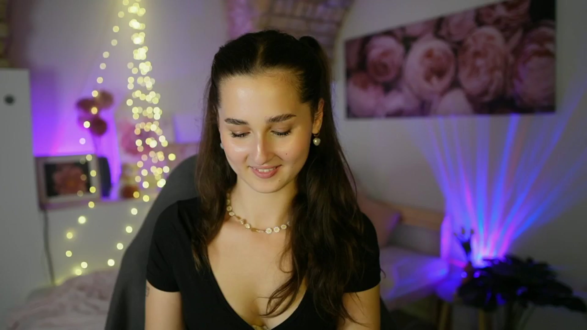 Gallery image thumbnail from Anita_Grey_'s myfreecams stream on, 07/23/2025, 20:40 image 9 of 20