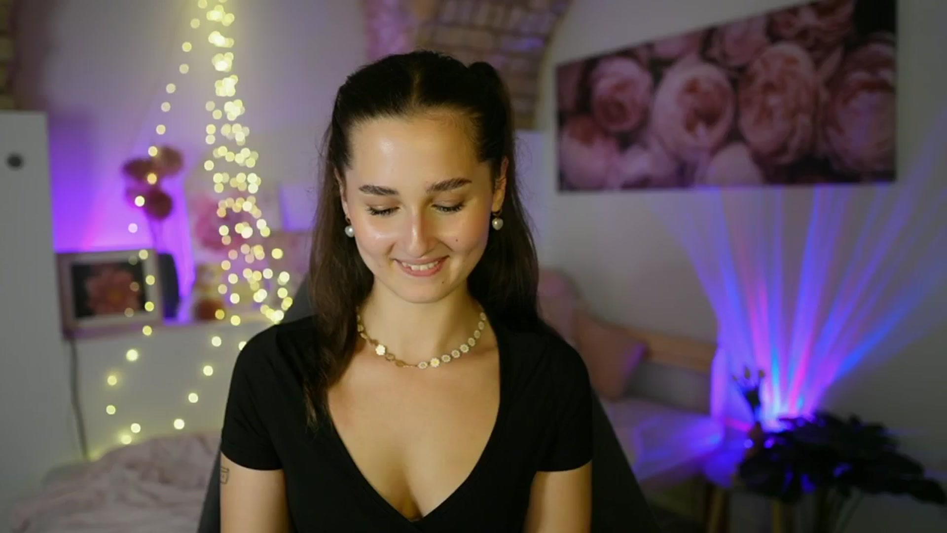 Gallery image thumbnail from Anita_Grey_'s myfreecams stream on, 07/23/2025, 20:40 image 20 of 20