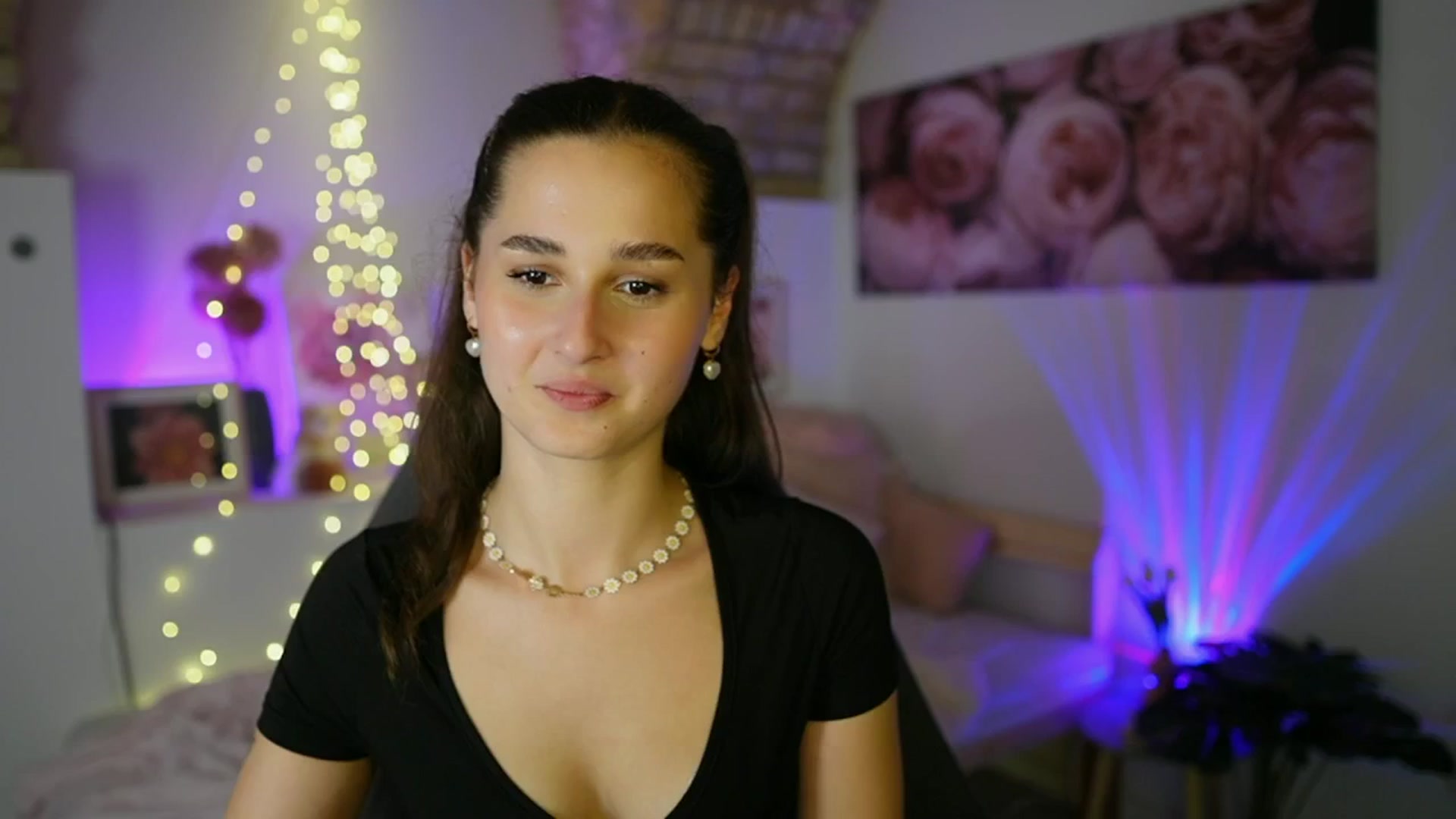 Gallery image thumbnail from Anita_Grey_'s myfreecams stream on, 07/23/2025, 20:40 image 4 of 20