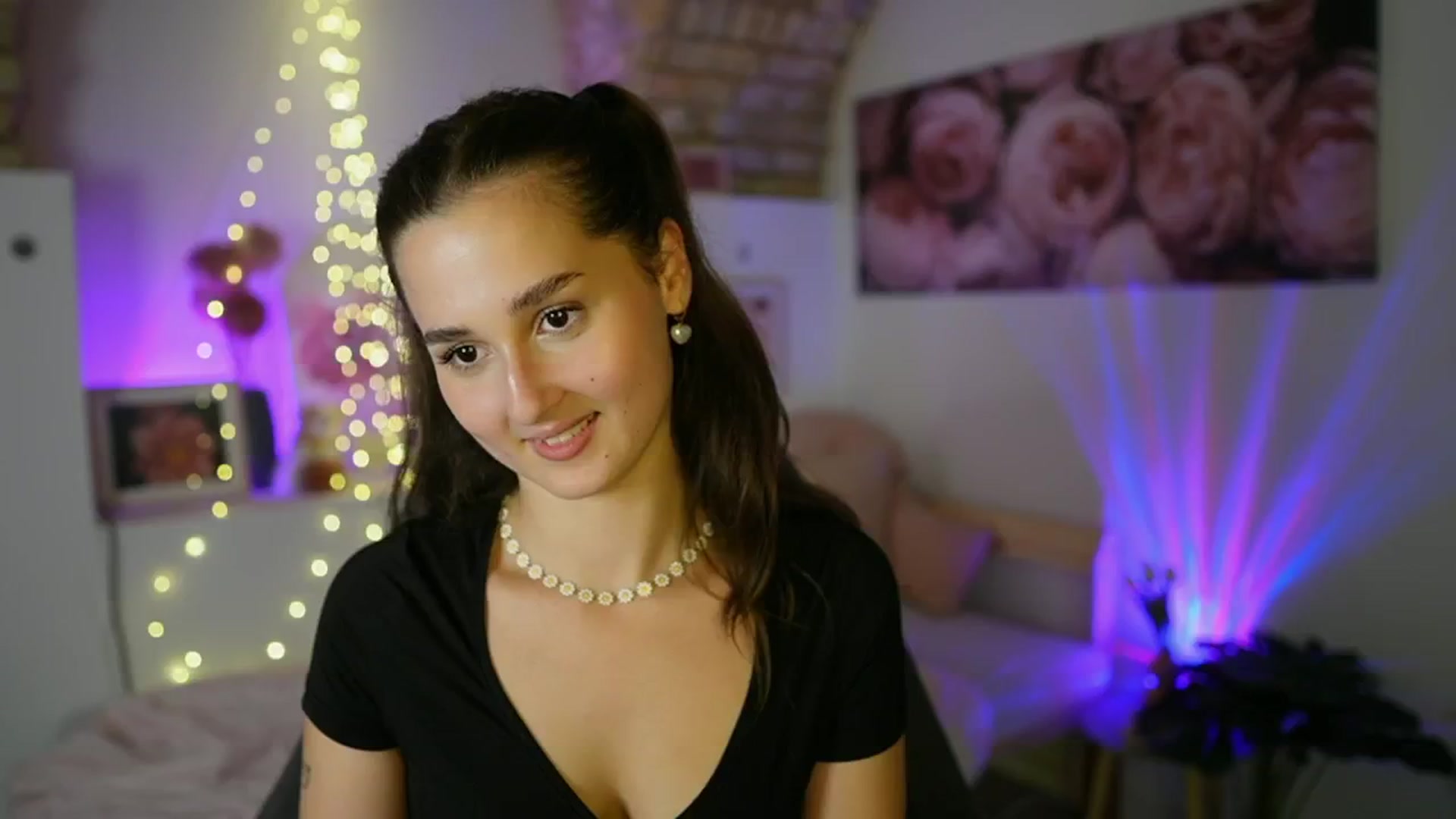 Gallery image thumbnail from Anita_Grey_'s myfreecams stream on, 07/23/2025, 23:23 image 9 of 20
