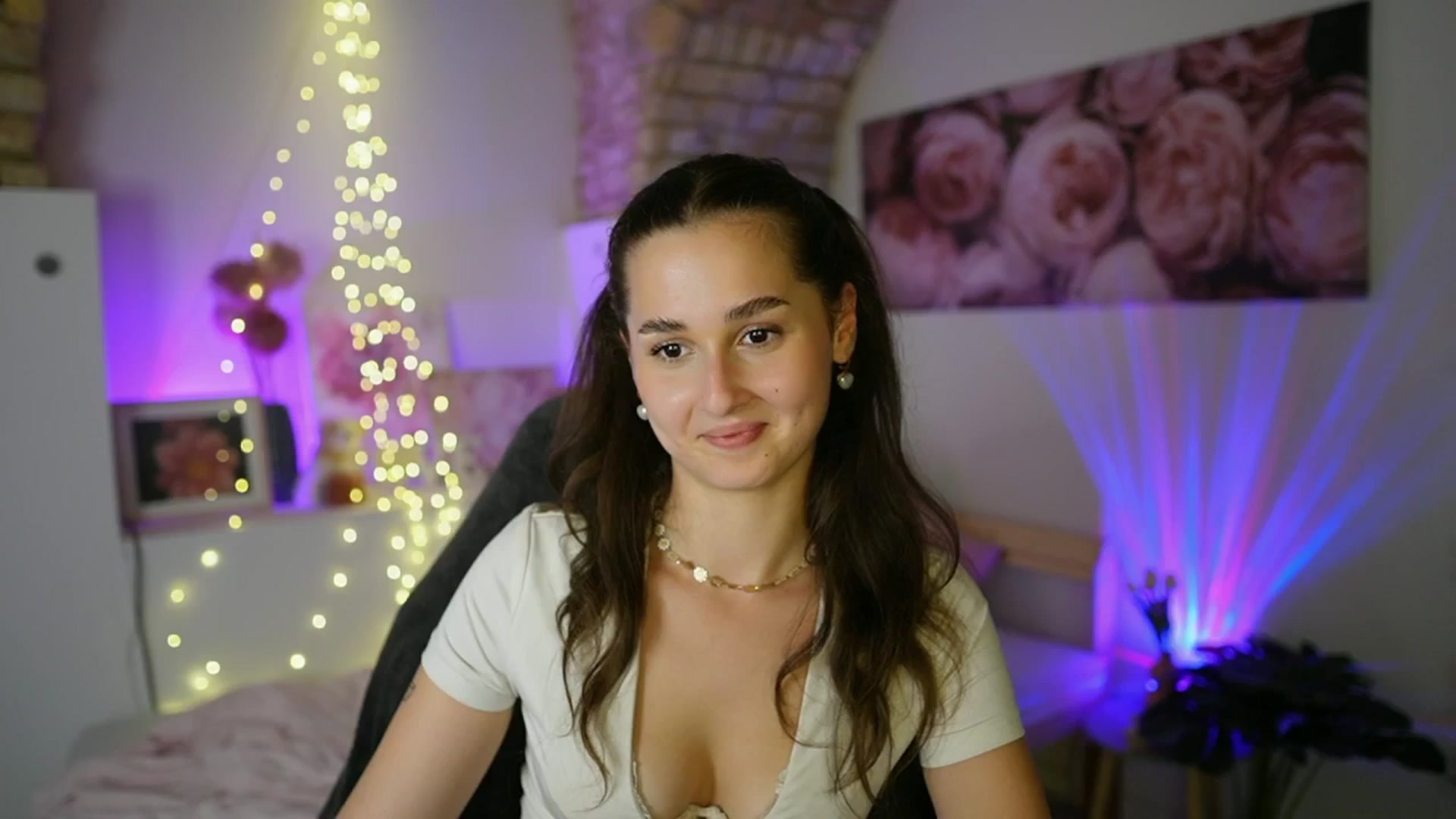 Gallery image thumbnail from Anita_Grey_'s myfreecams stream on, 07/24/2025, 22:47 image 19 of 20