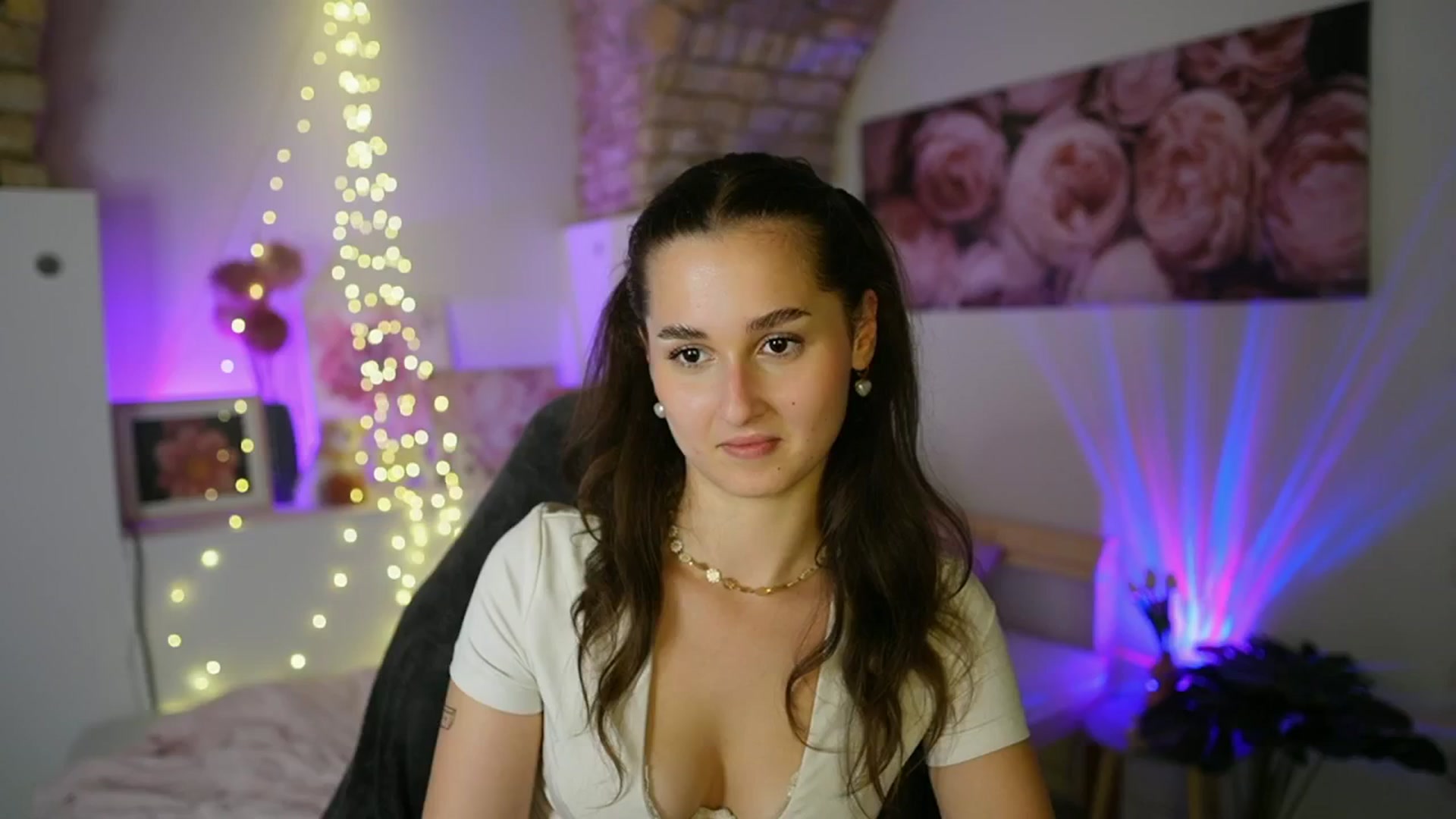 Gallery image thumbnail from Anita_Grey_'s myfreecams stream on, 07/24/2025, 22:47 image 20 of 20