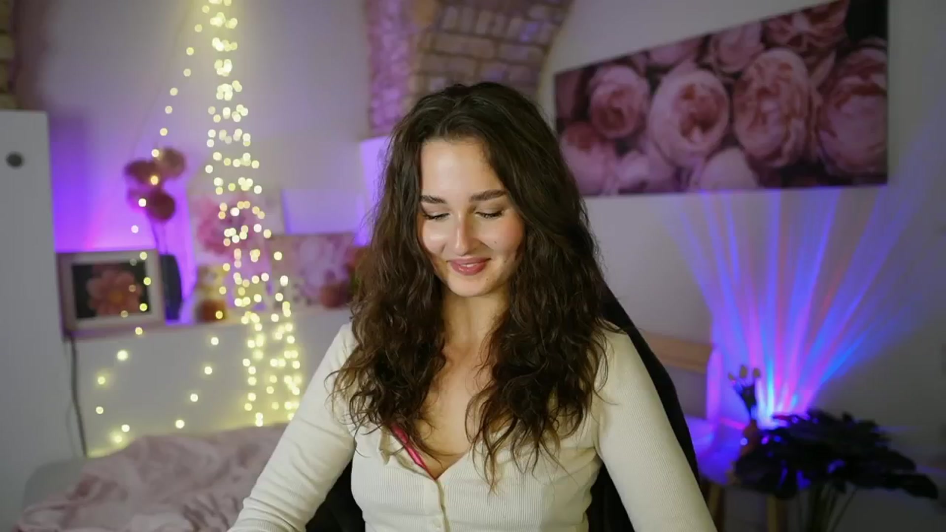 Gallery image thumbnail from Anita_Grey_'s myfreecams stream on, 07/25/2025, 20:31 image 8 of 20
