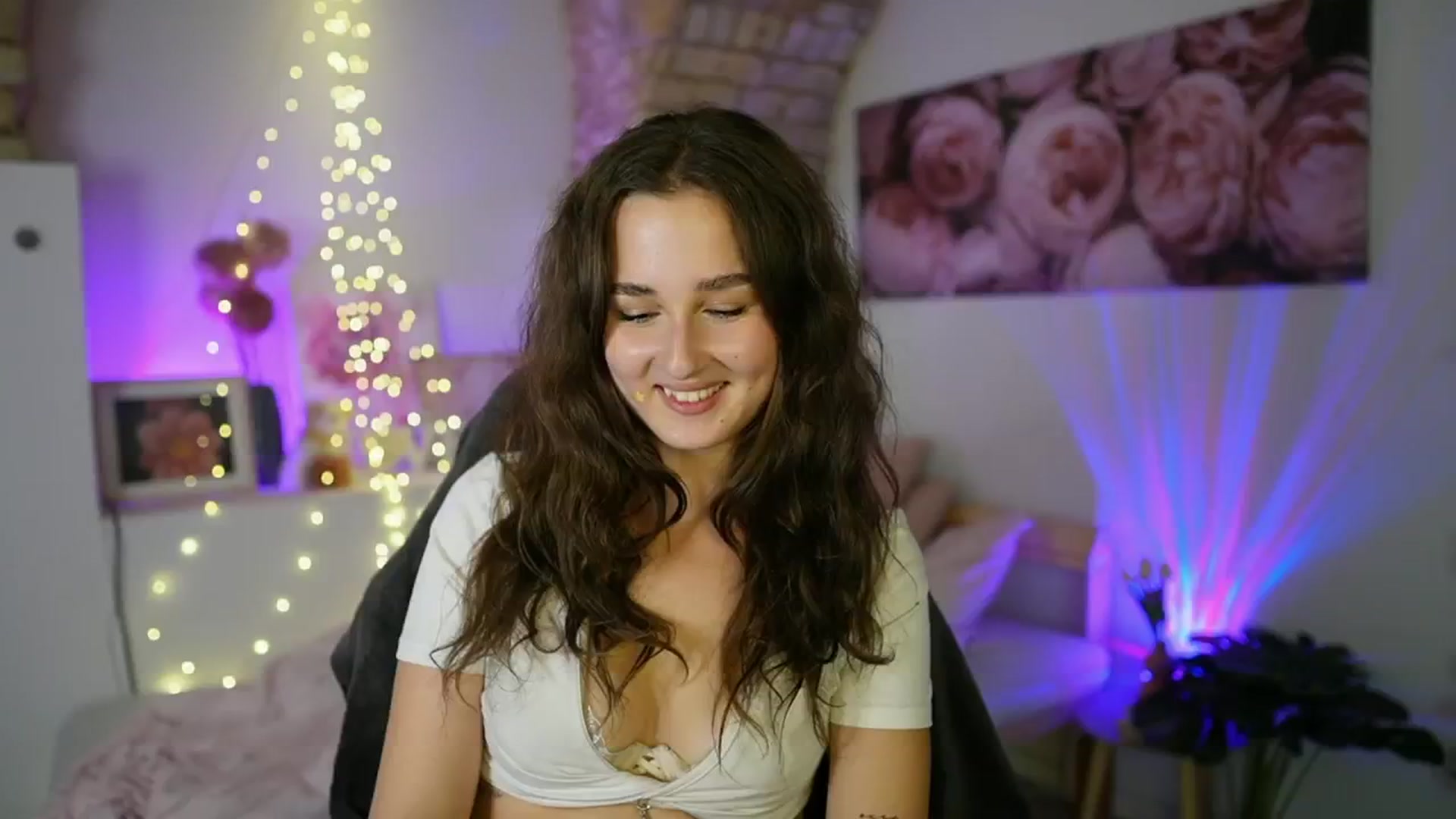 Gallery image thumbnail from Anita_Grey_'s myfreecams stream on, 07/27/2025, 22:59 image 15 of 20