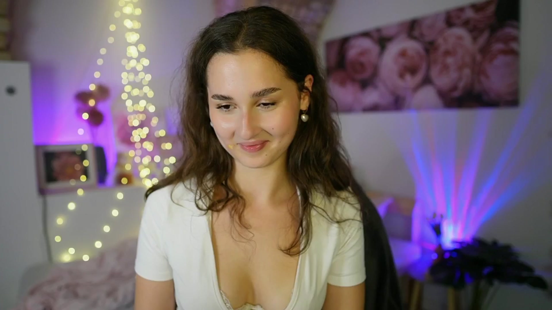 Gallery image thumbnail from Anita_Grey_'s myfreecams stream on, 07/27/2025, 23:46 image 5 of 20