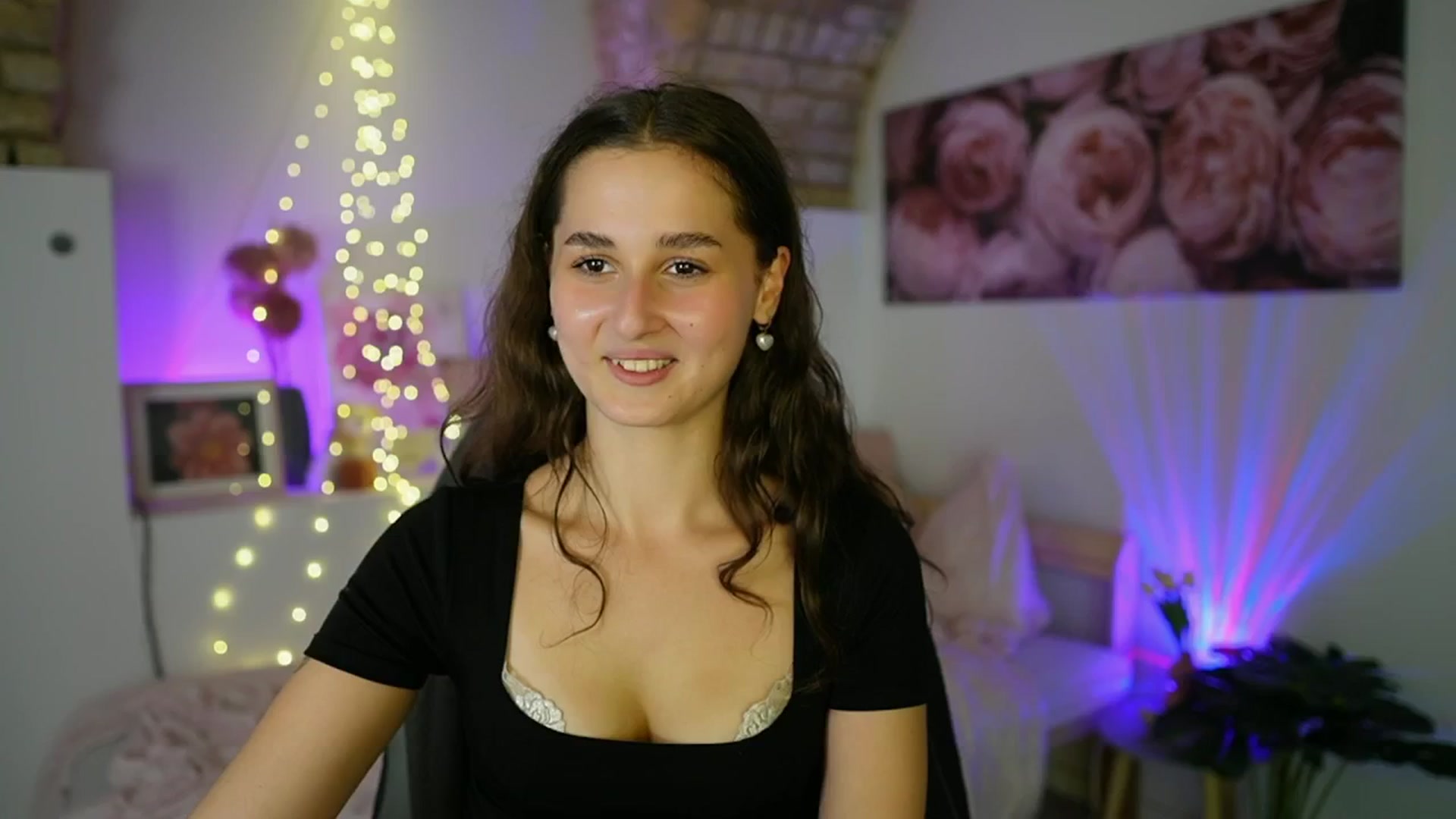 Gallery image thumbnail from Anita_Grey_'s myfreecams stream on, 07/30/2025, 19:38 image 5 of 20