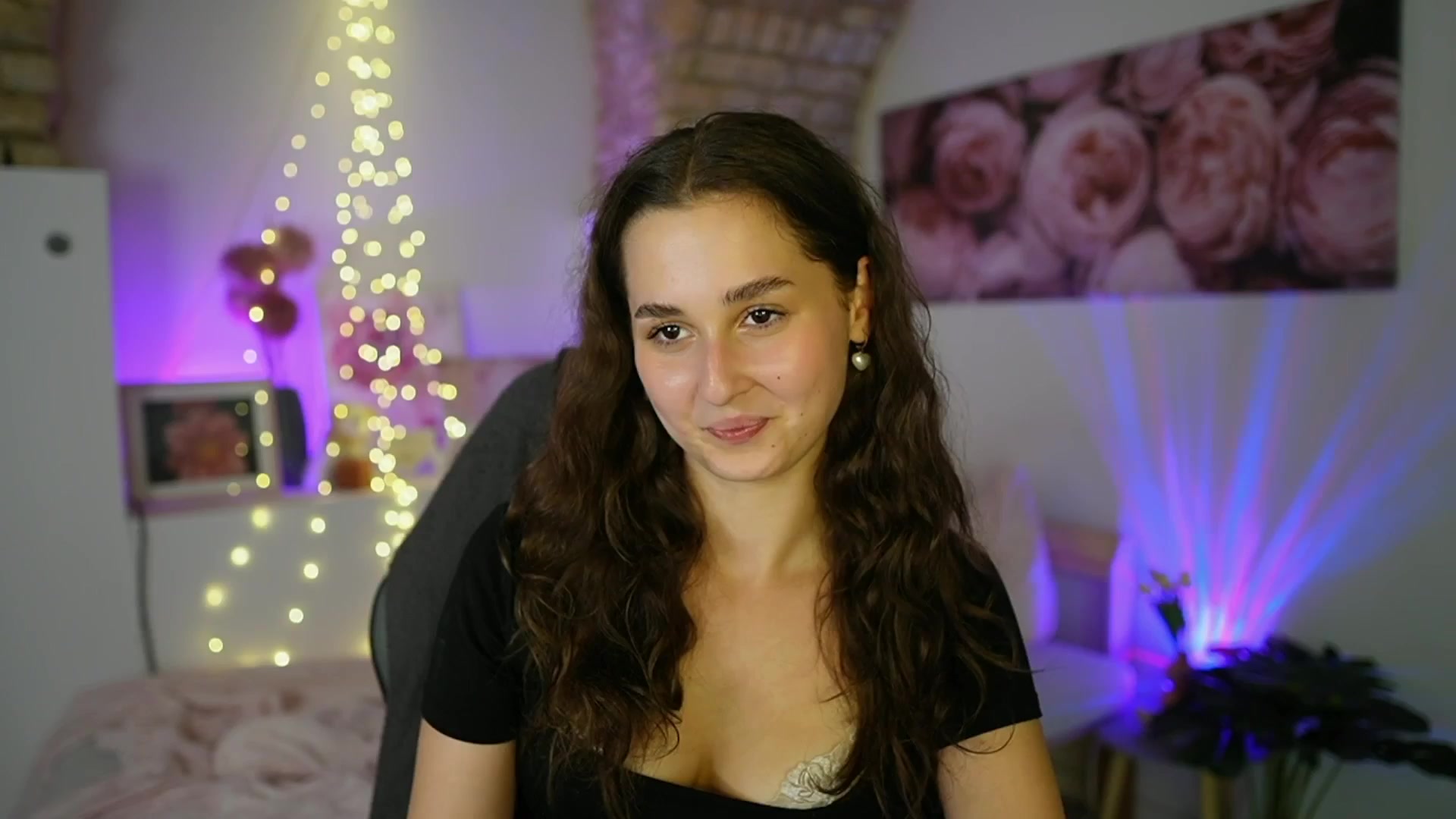 Gallery image thumbnail from Anita_Grey_'s myfreecams stream on, 07/30/2025, 21:25 image 8 of 20