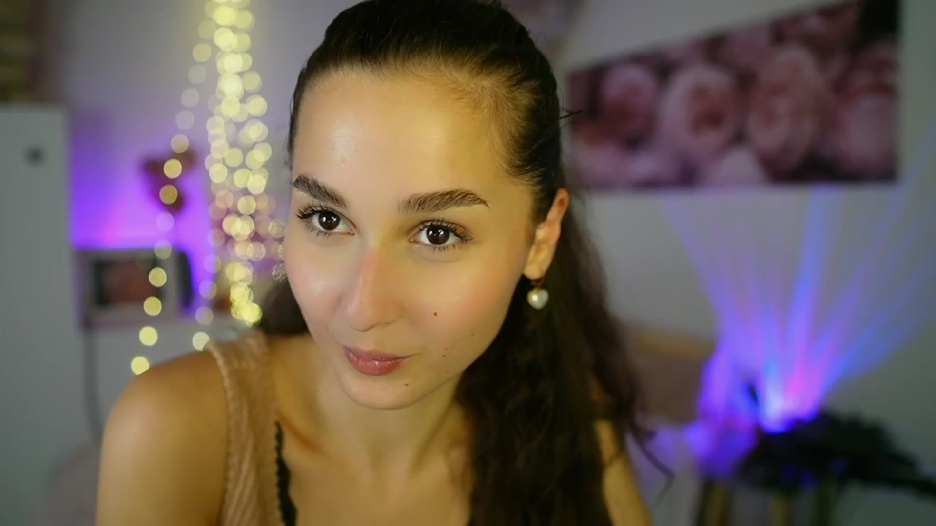 Gallery image thumbnail from Anita_Grey_'s myfreecams stream on, 07/31/2025, 19:33 image 17 of 20