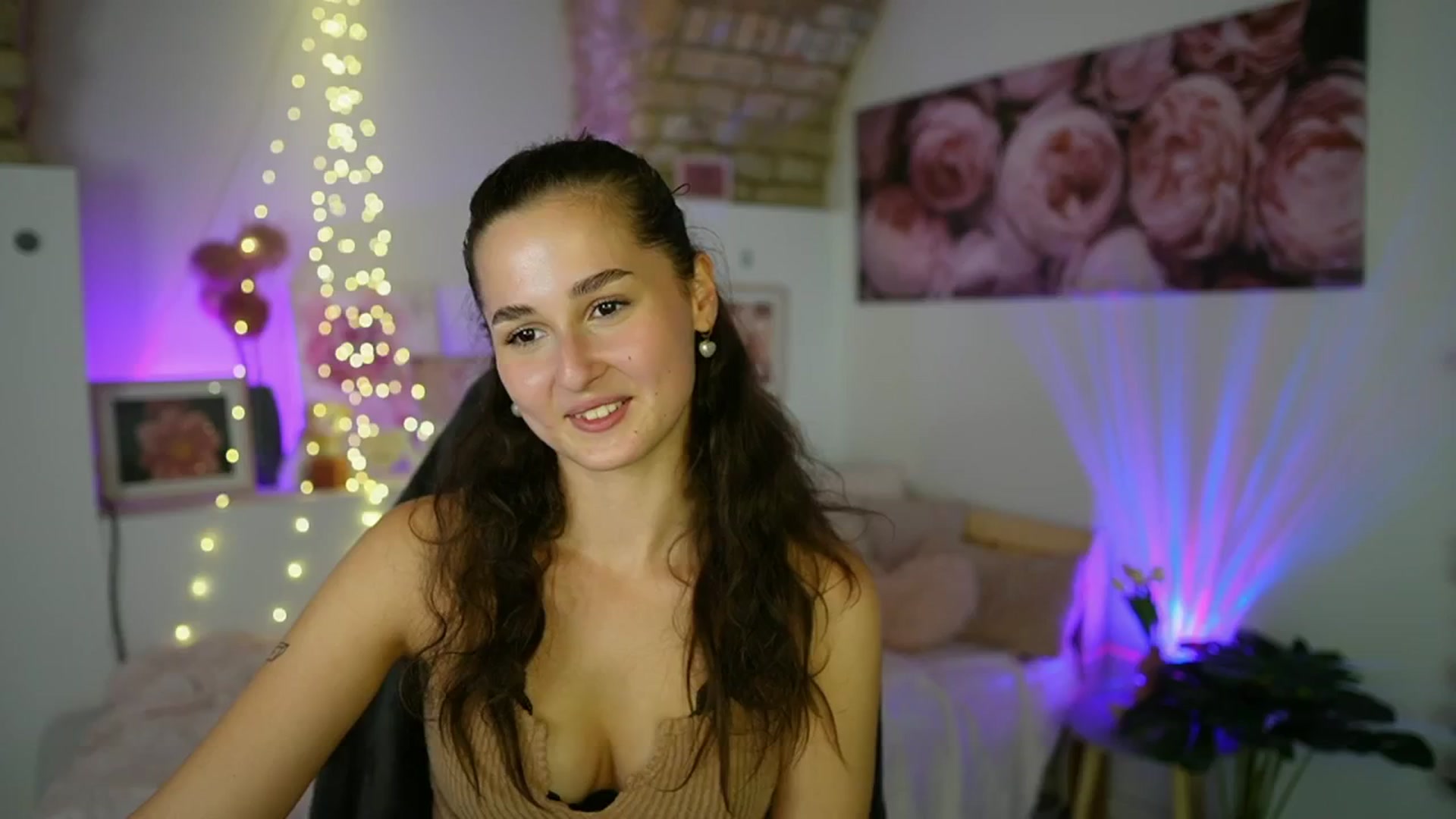 Gallery image thumbnail from Anita_Grey_'s myfreecams stream on, 07/31/2025, 22:29 image 12 of 20