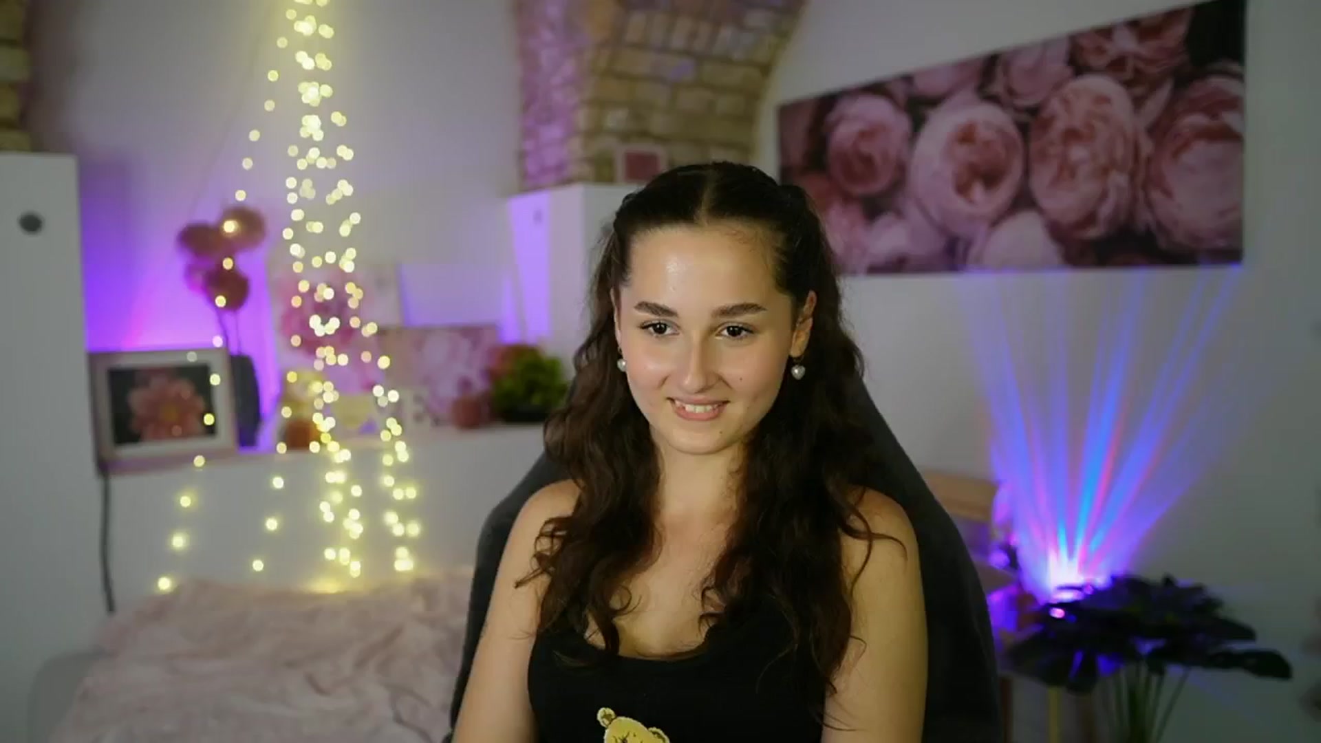 Gallery image thumbnail from Anita_Grey_'s myfreecams stream on, 08/02/2025, 21:46 image 4 of 20