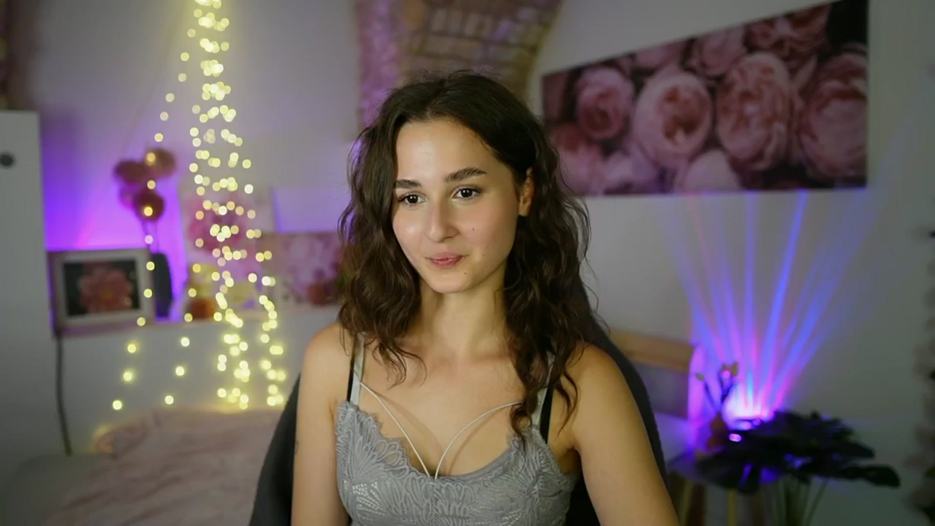 Gallery image thumbnail from Anita_Grey_'s myfreecams stream on, 08/04/2025, 23:23 image 6 of 20