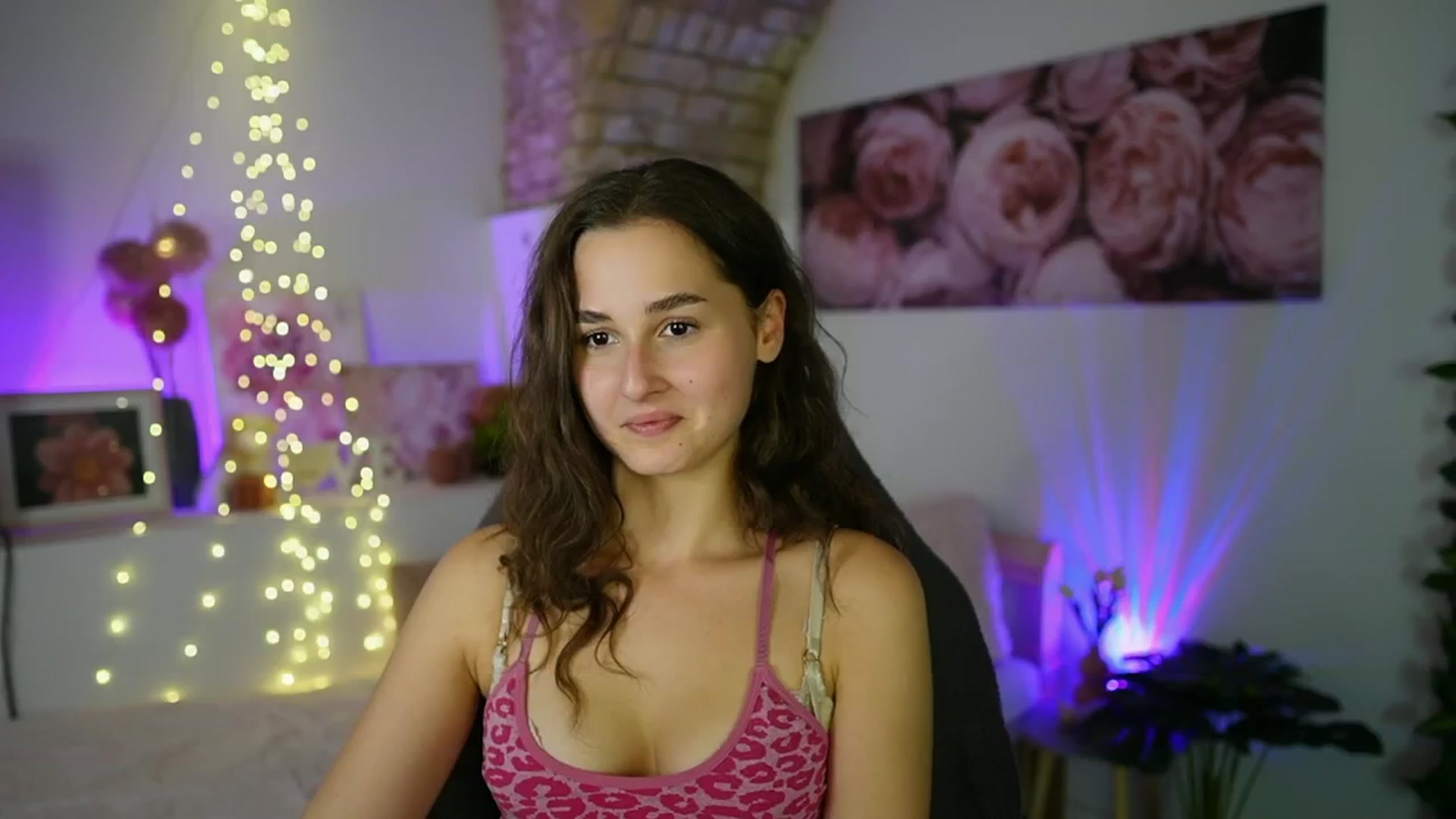 Gallery image thumbnail from Anita_Grey_'s myfreecams stream on, 08/07/2025, 19:21 image 12 of 20