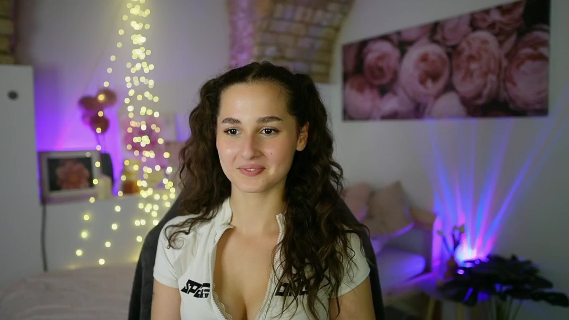 Gallery image thumbnail from Anita_Grey_'s myfreecams stream on, 08/10/2025, 22:56 image 19 of 20