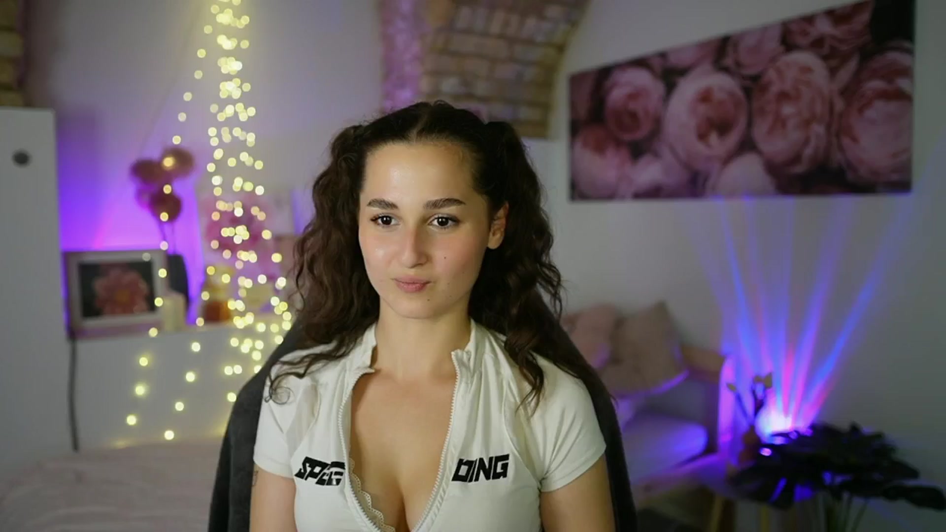 Gallery image thumbnail from Anita_Grey_'s myfreecams stream on, 08/10/2025, 22:56 image 15 of 20