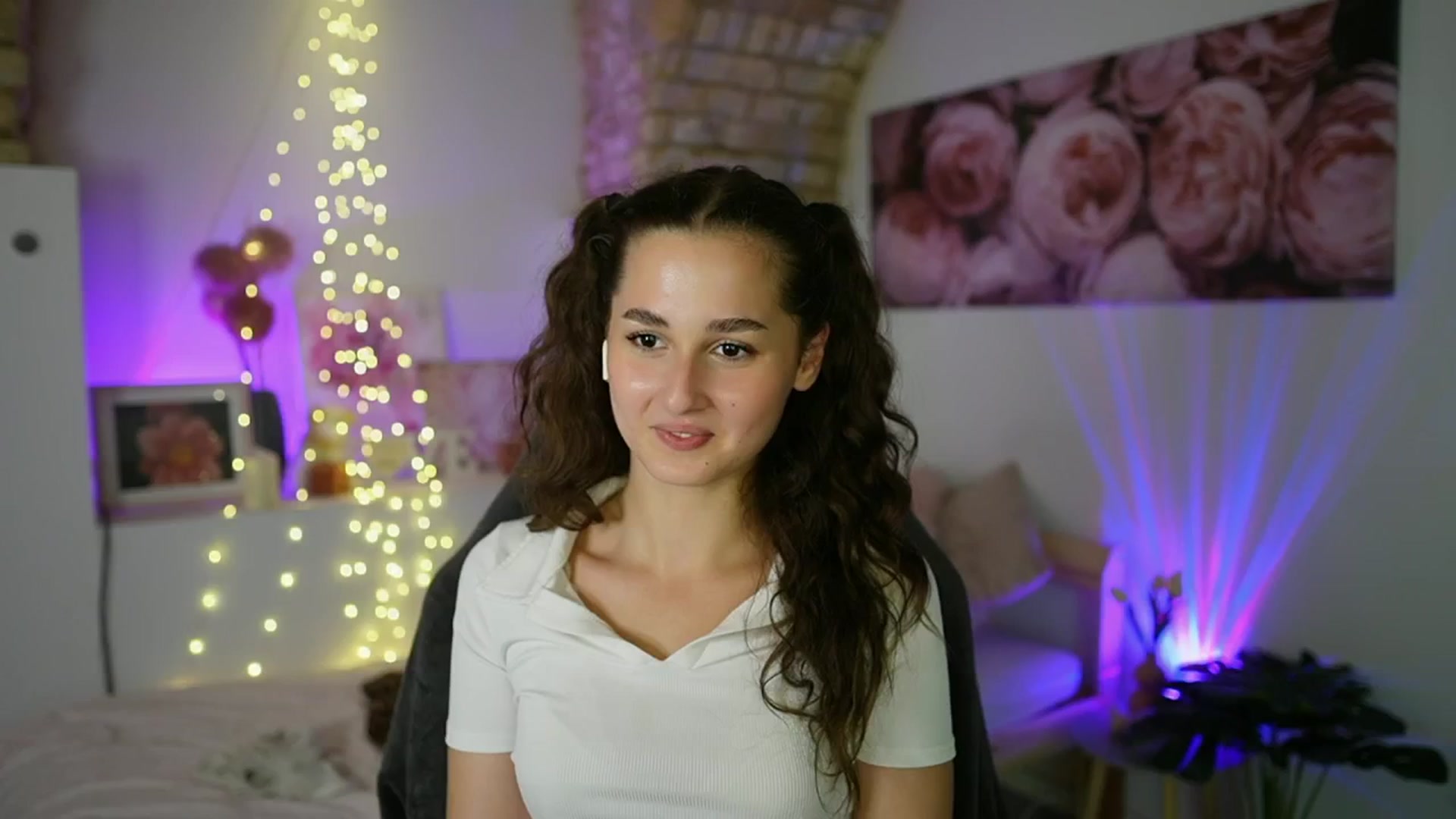 Gallery image thumbnail from Anita_Grey_'s myfreecams stream on, 08/10/2025, 23:36 image 10 of 20