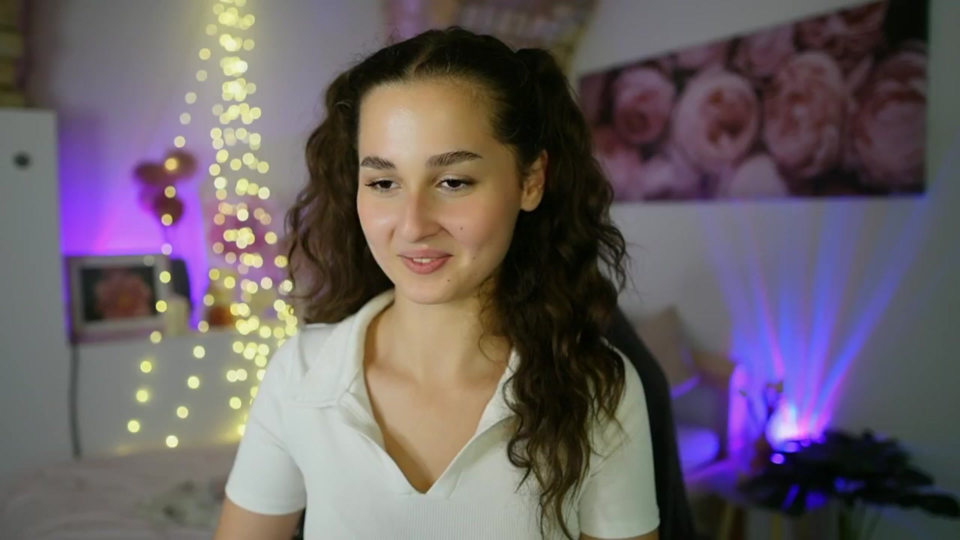 Gallery image thumbnail from Anita_Grey_'s myfreecams stream on, 08/10/2025, 23:36 image 5 of 20