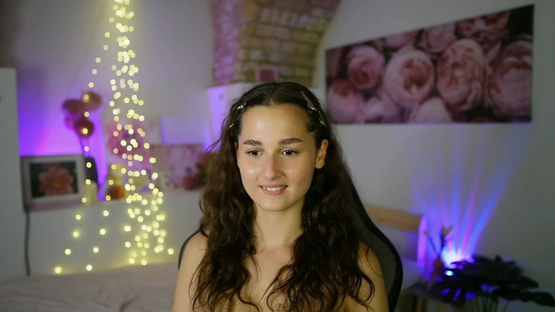 Gallery image thumbnail from Anita_Grey_'s myfreecams stream on, 08/12/2025, 22:12 image 18 of 20