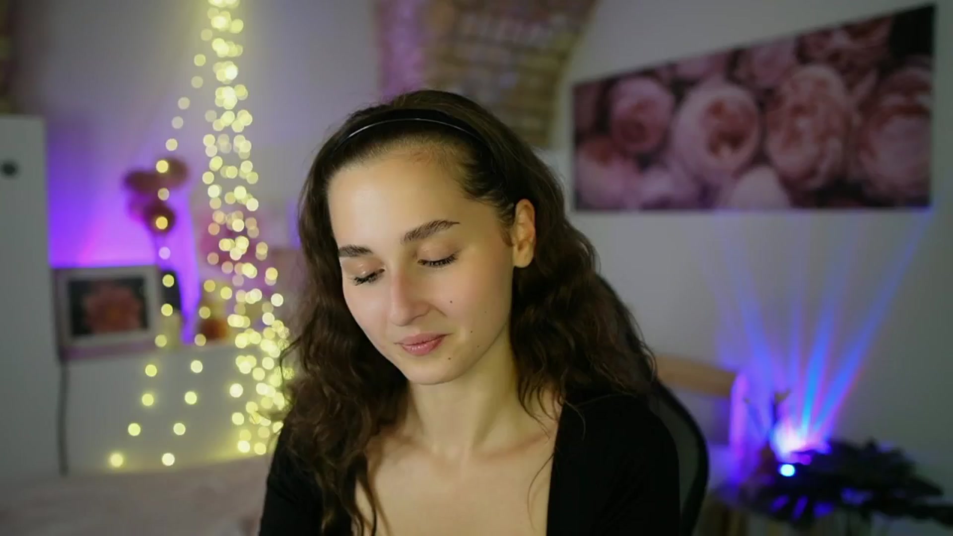 Gallery image thumbnail from Anita_Grey_'s myfreecams stream on, 08/13/2025, 18:47 image 6 of 20