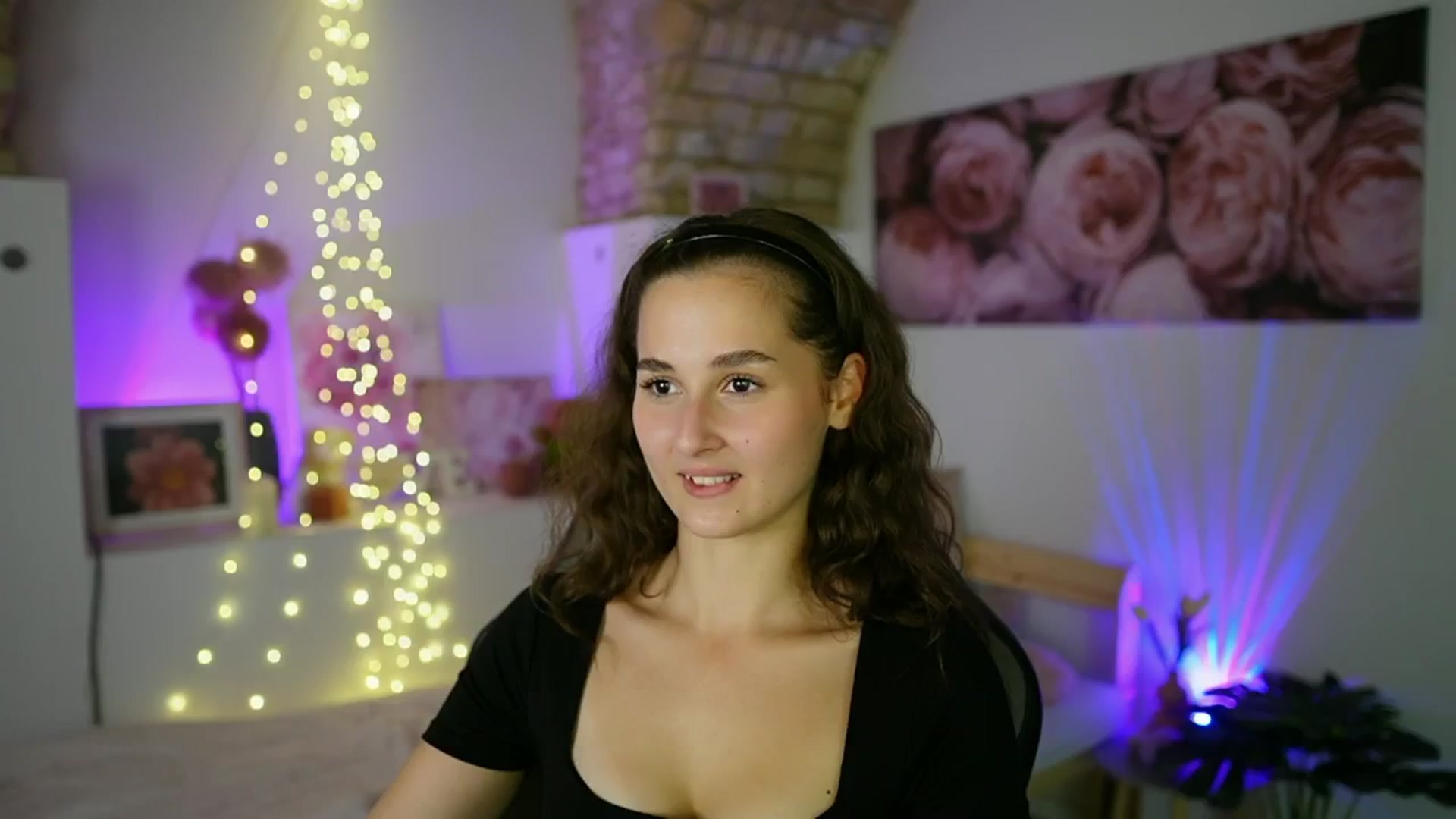 Gallery image thumbnail from Anita_Grey_'s myfreecams stream on, 08/13/2025, 20:26 image 5 of 20