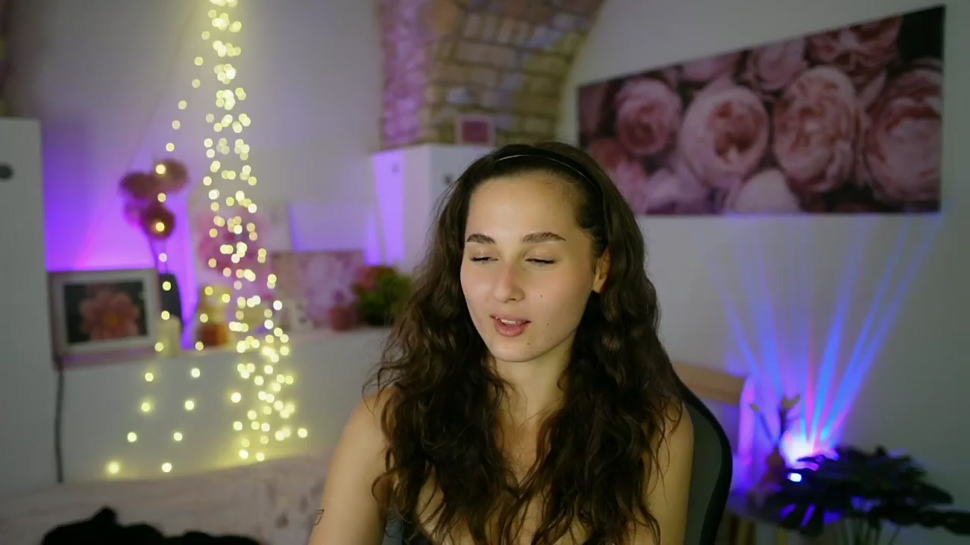 Gallery image thumbnail from Anita_Grey_'s myfreecams stream on, 08/13/2025, 20:26 image 19 of 20