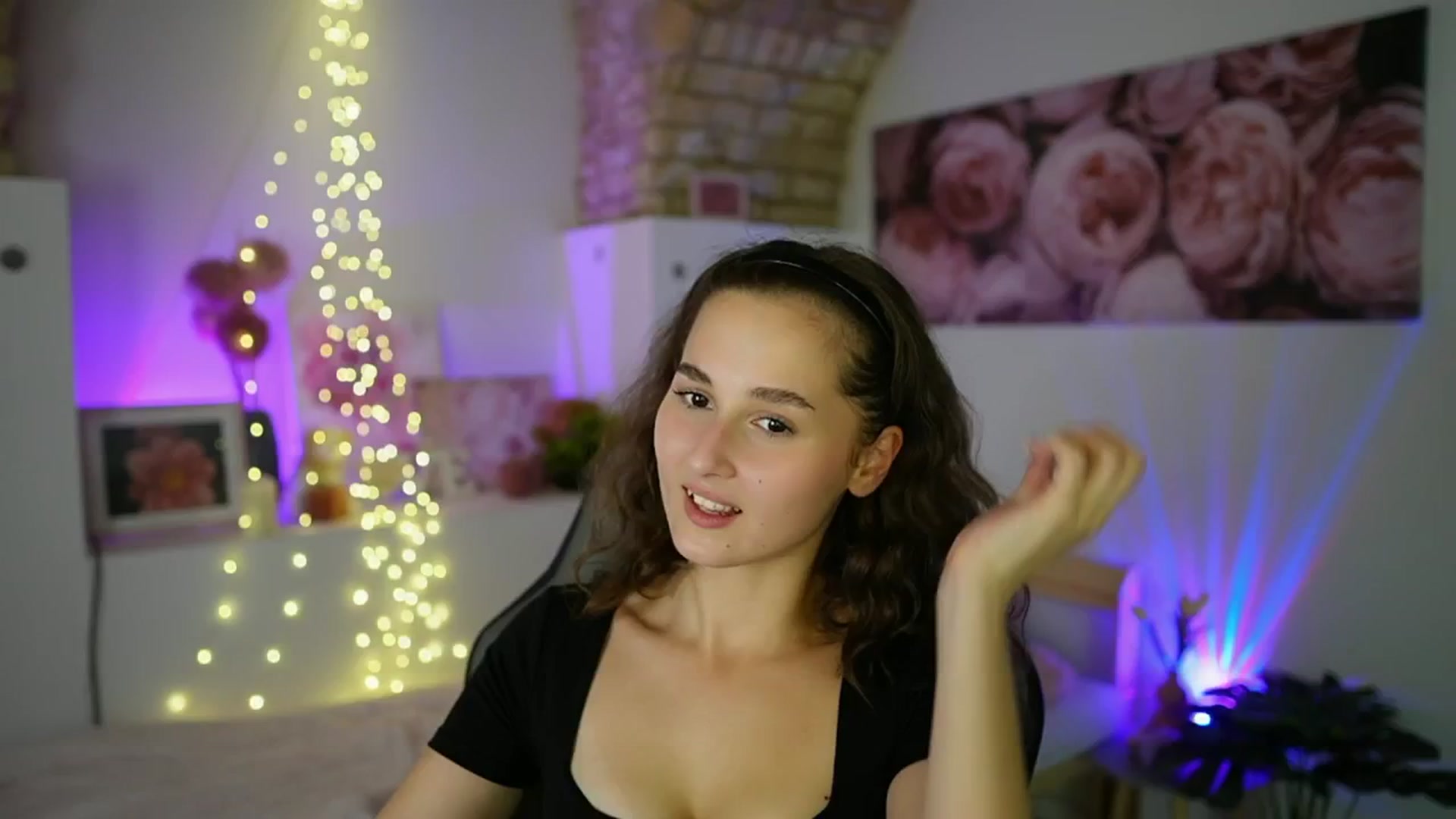 Gallery image thumbnail from Anita_Grey_'s myfreecams stream on, 08/13/2025, 20:26 image 1 of 20