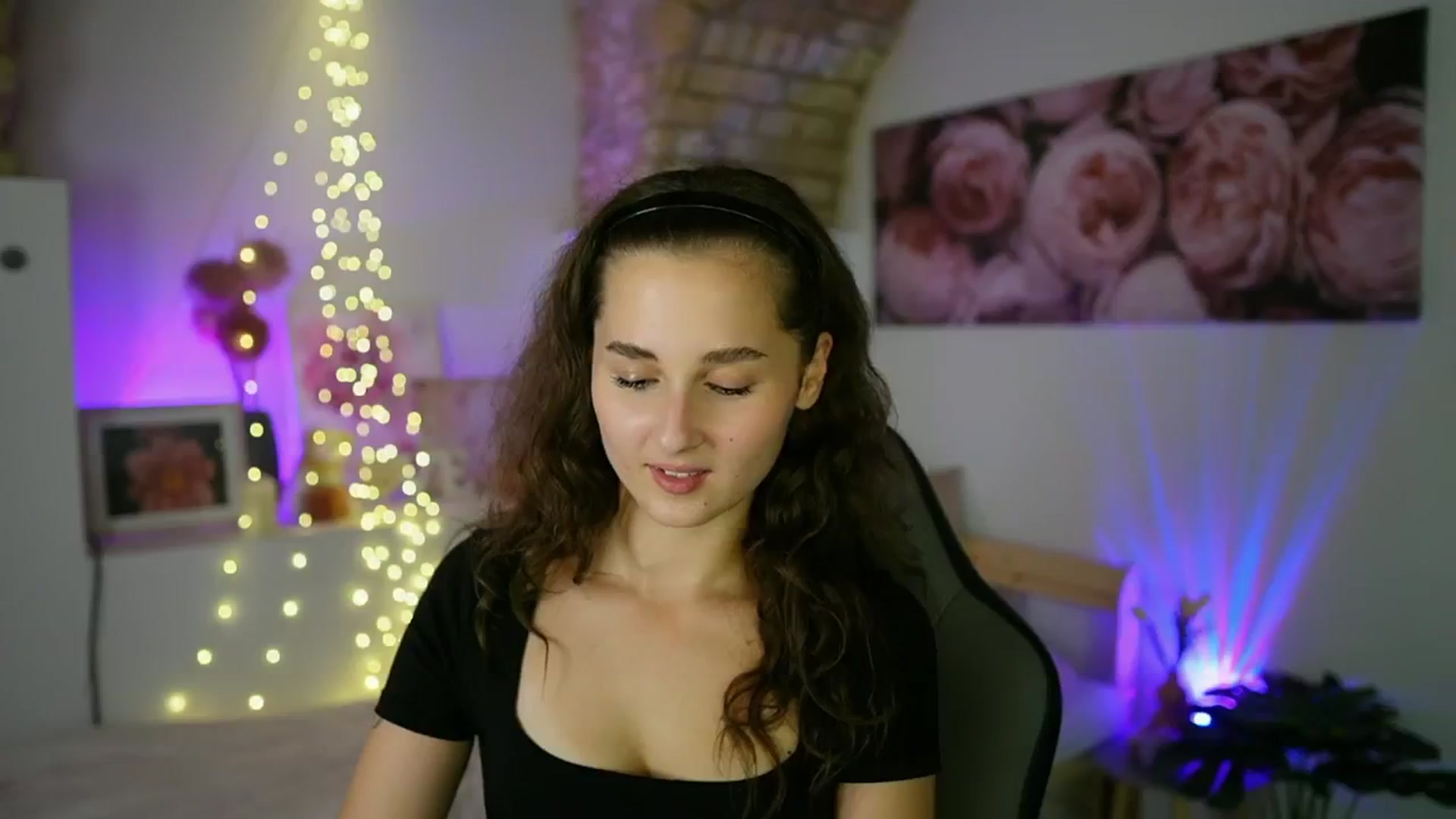 Gallery image thumbnail from Anita_Grey_'s myfreecams stream on, 08/13/2025, 20:26 image 12 of 20