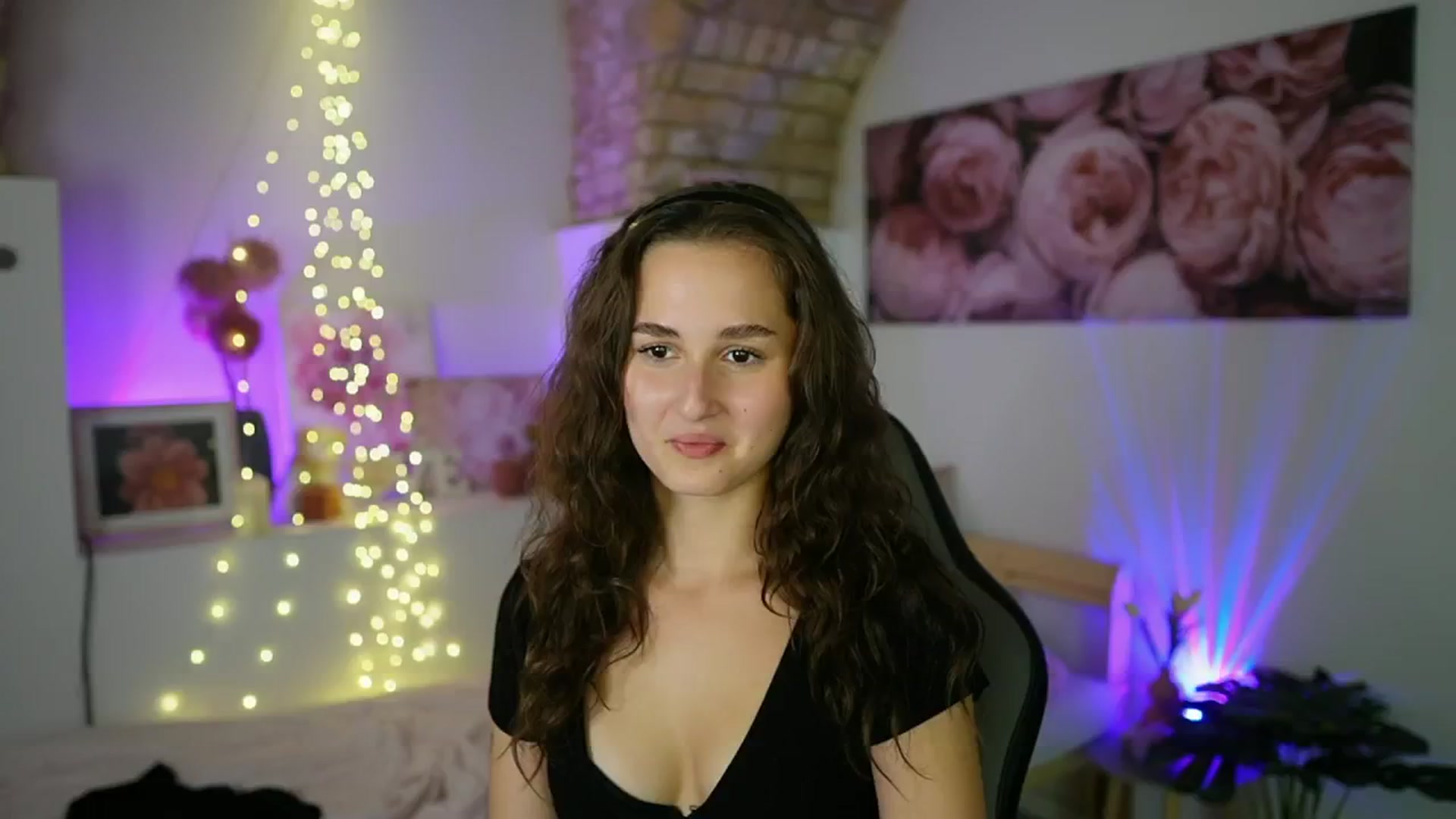 Gallery image thumbnail from Anita_Grey_'s myfreecams stream on, 08/13/2025, 21:44 image 1 of 20