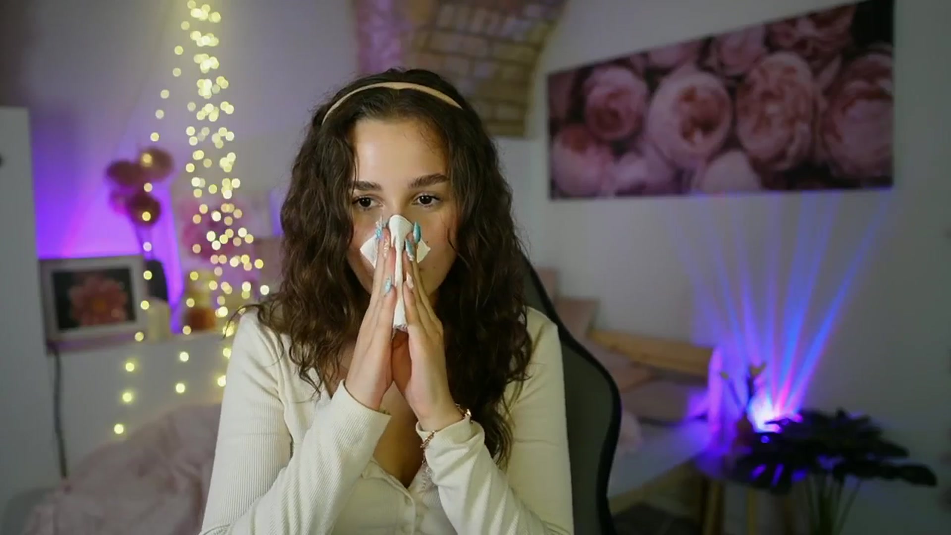 Gallery image thumbnail from Anita_Grey_'s myfreecams stream on, 08/18/2025, 19:33 image 5 of 20