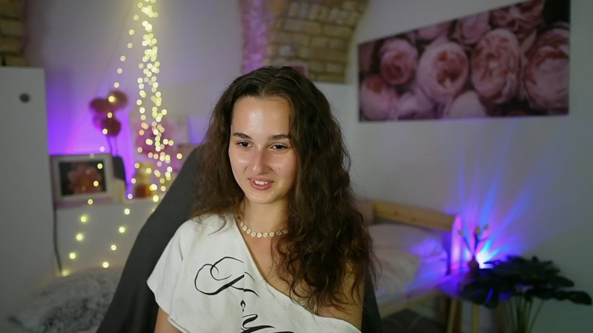 Gallery image thumbnail from Anita_Grey_'s myfreecams stream on, 08/29/2025, 19:06 image 8 of 20