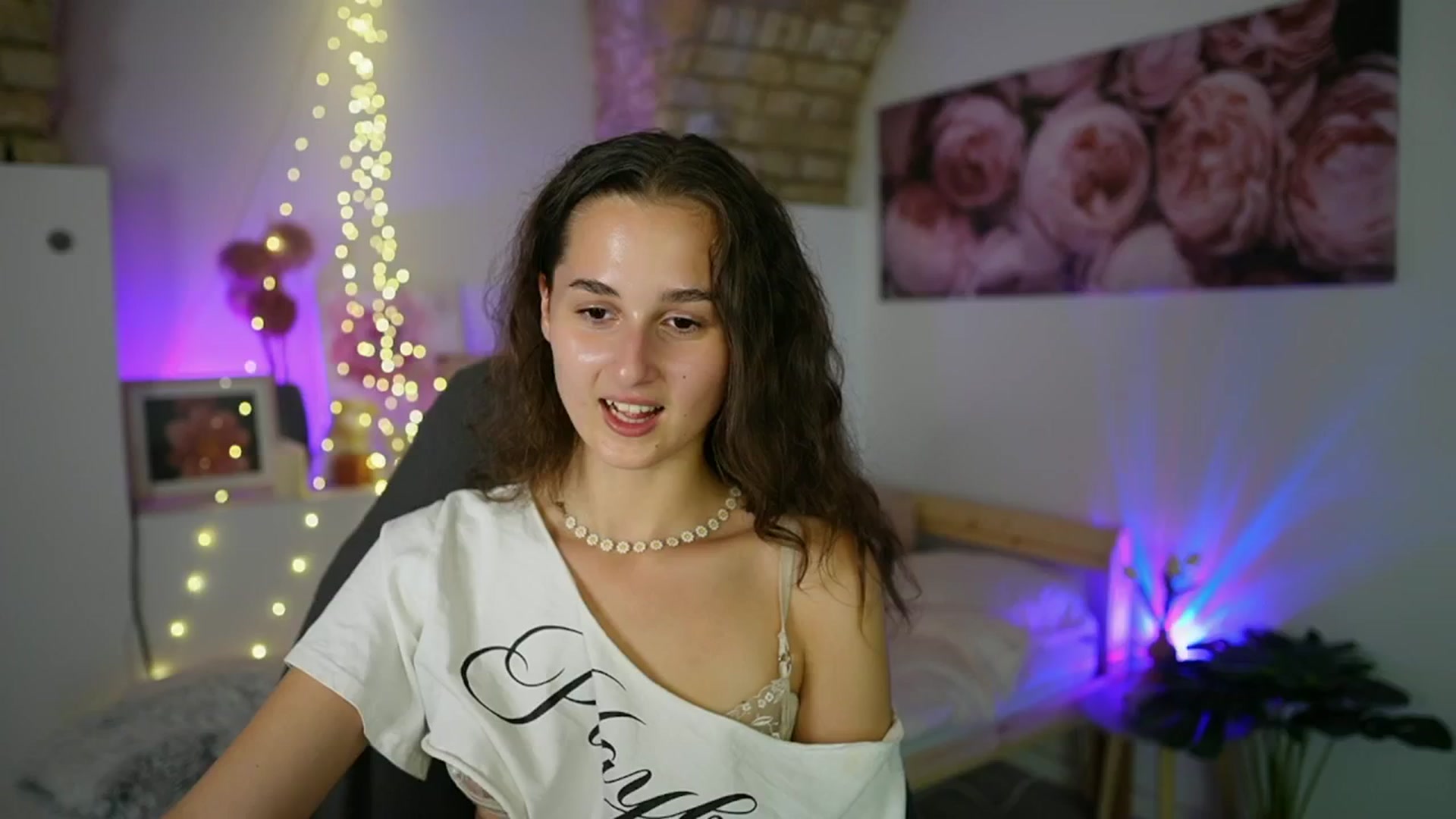 Gallery image thumbnail from Anita_Grey_'s myfreecams stream on, 08/29/2025, 19:06 image 9 of 20