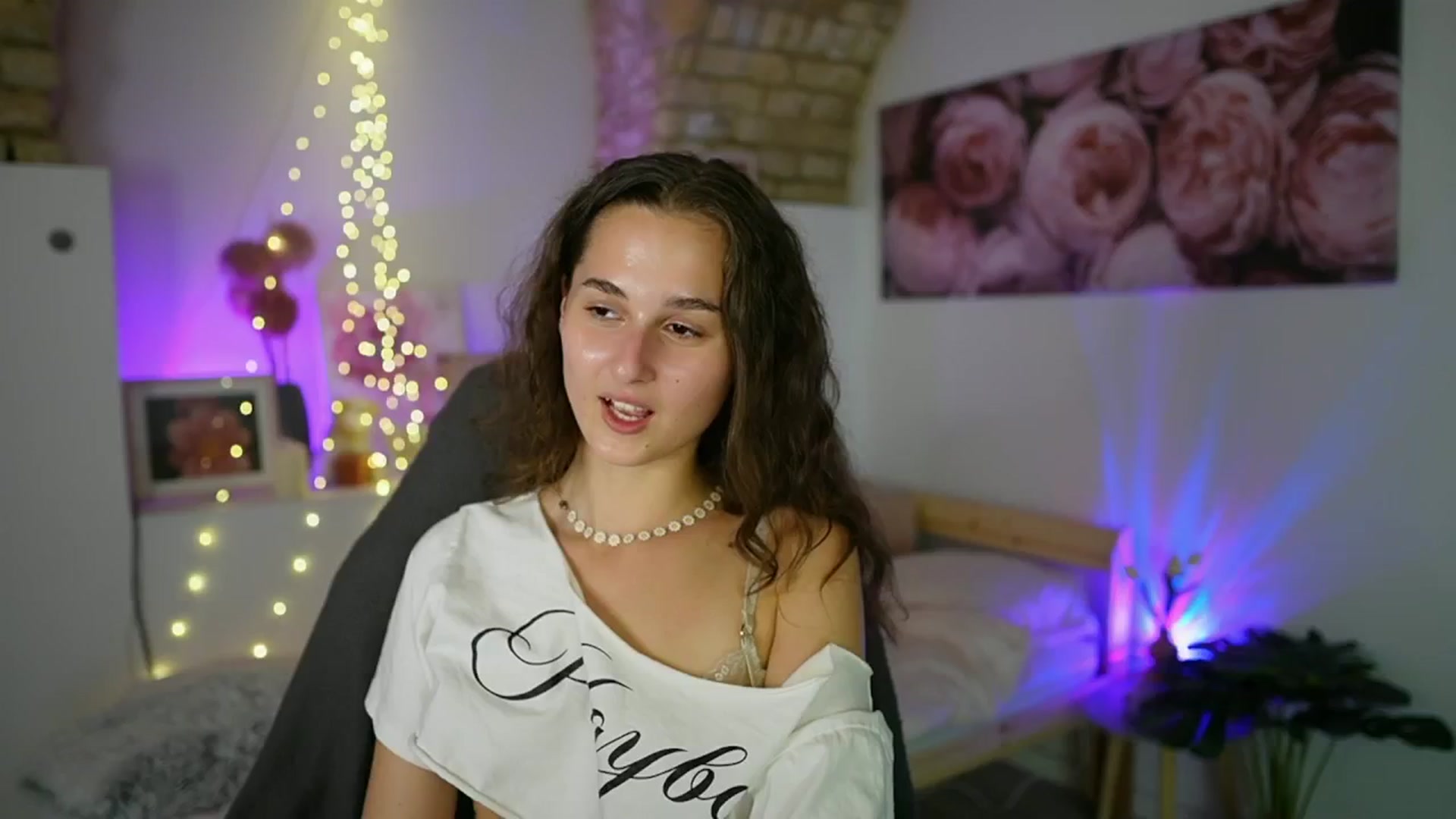 Gallery image thumbnail from Anita_Grey_'s myfreecams stream on, 08/29/2025, 19:06 image 10 of 20