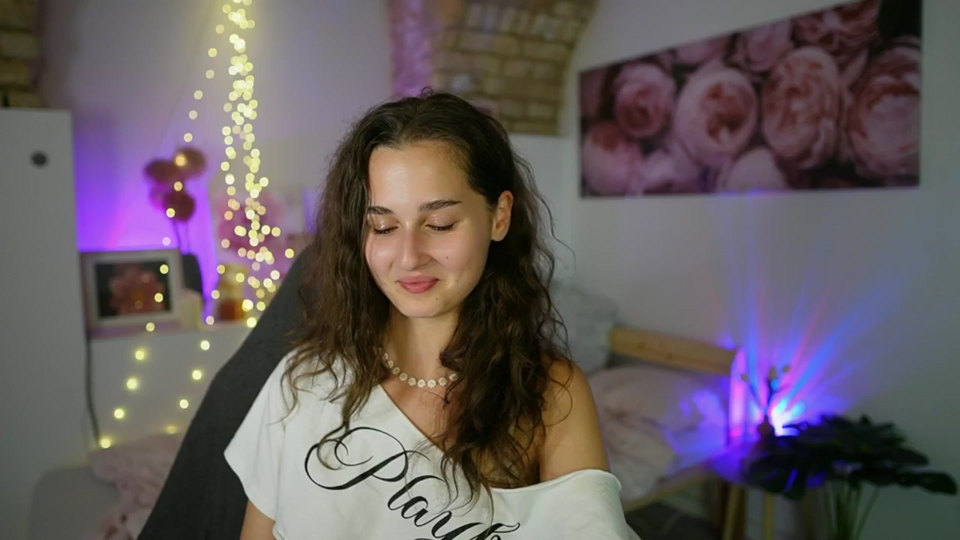 Gallery image thumbnail from Anita_Grey_'s myfreecams stream on, 08/29/2025, 22:25 image 7 of 20