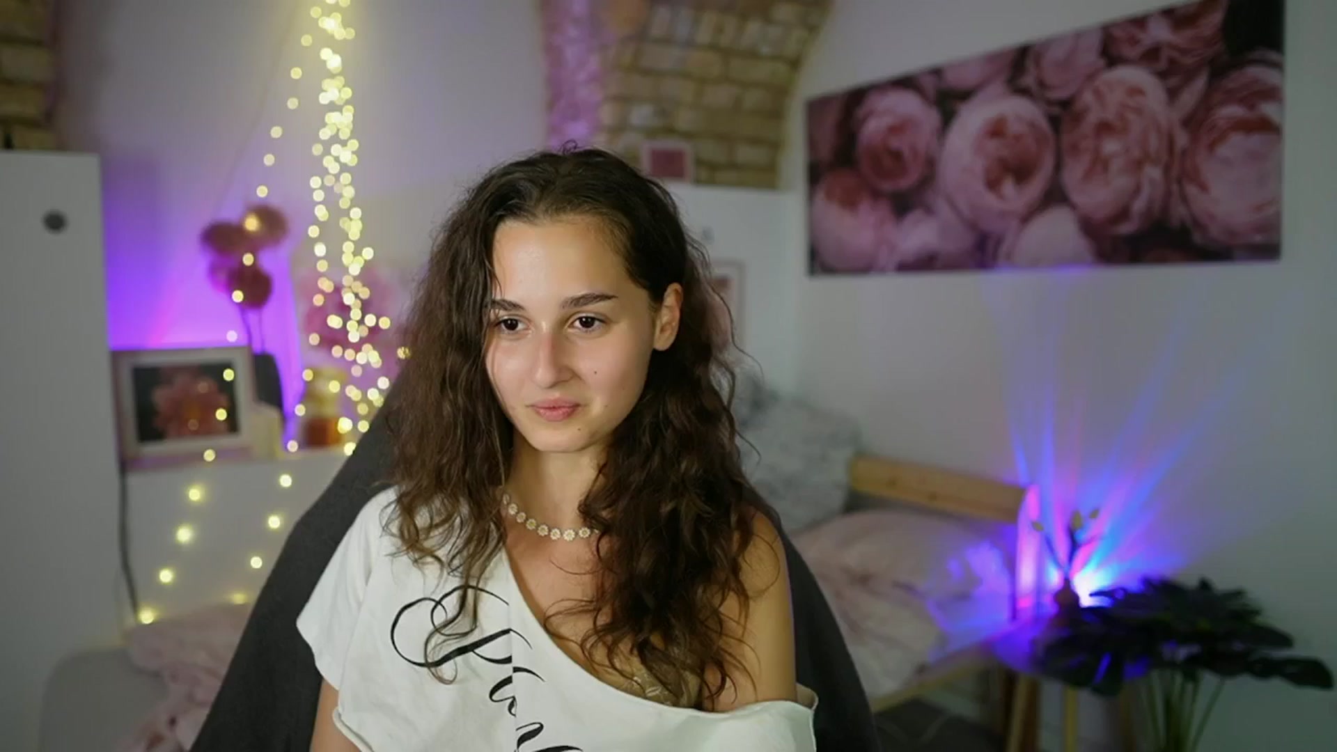 Gallery image thumbnail from Anita_Grey_'s myfreecams stream on, 08/29/2025, 22:25 image 13 of 20