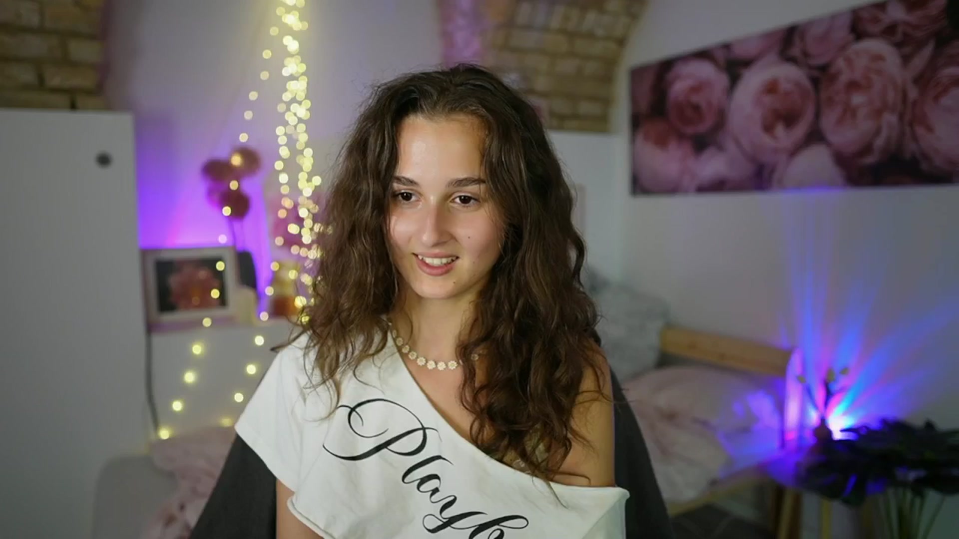 Gallery image thumbnail from Anita_Grey_'s myfreecams stream on, 08/29/2025, 22:25 image 17 of 20
