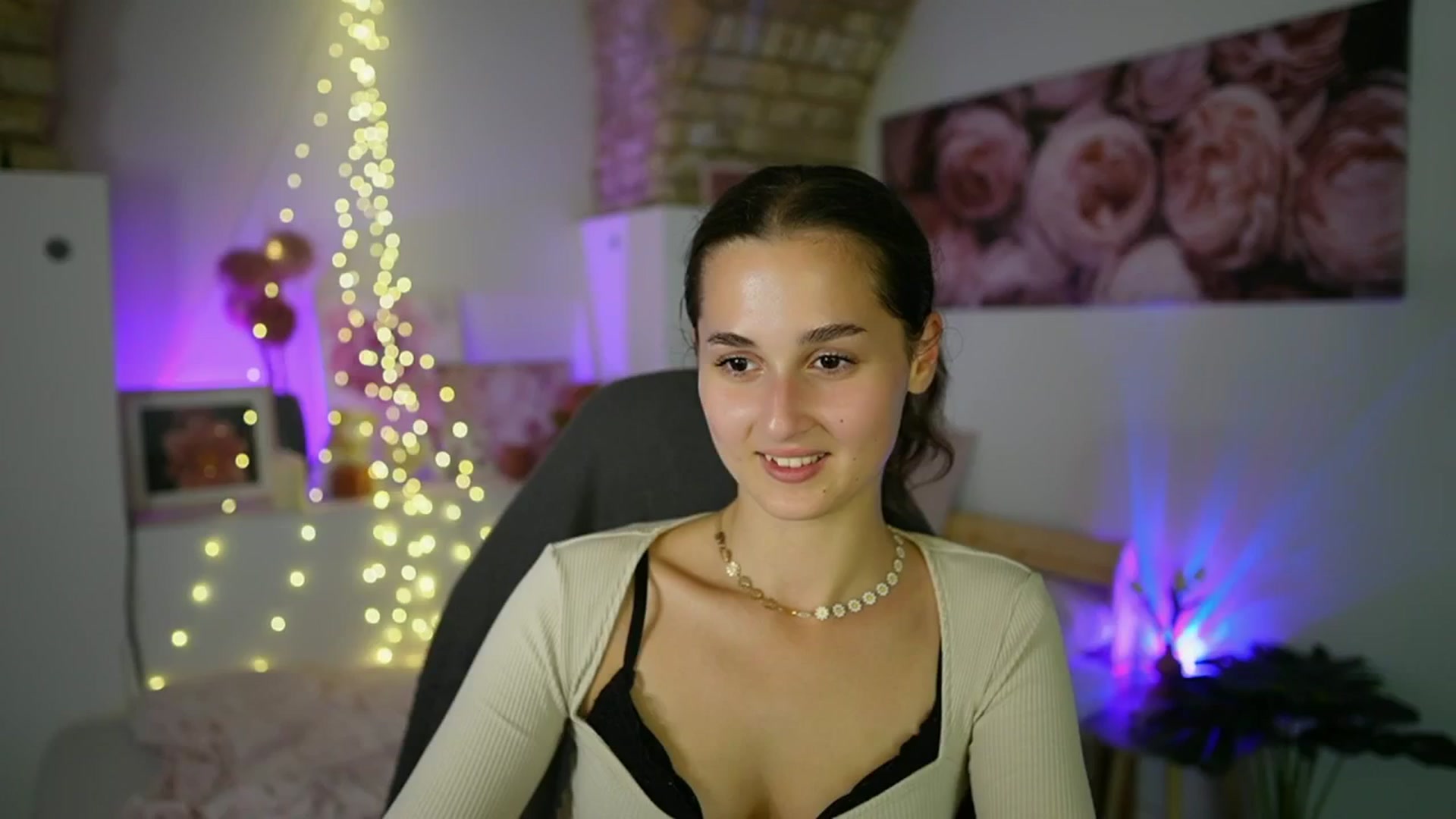Gallery image thumbnail from Anita_Grey_'s myfreecams stream on, 08/30/2025, 20:48 image 14 of 20