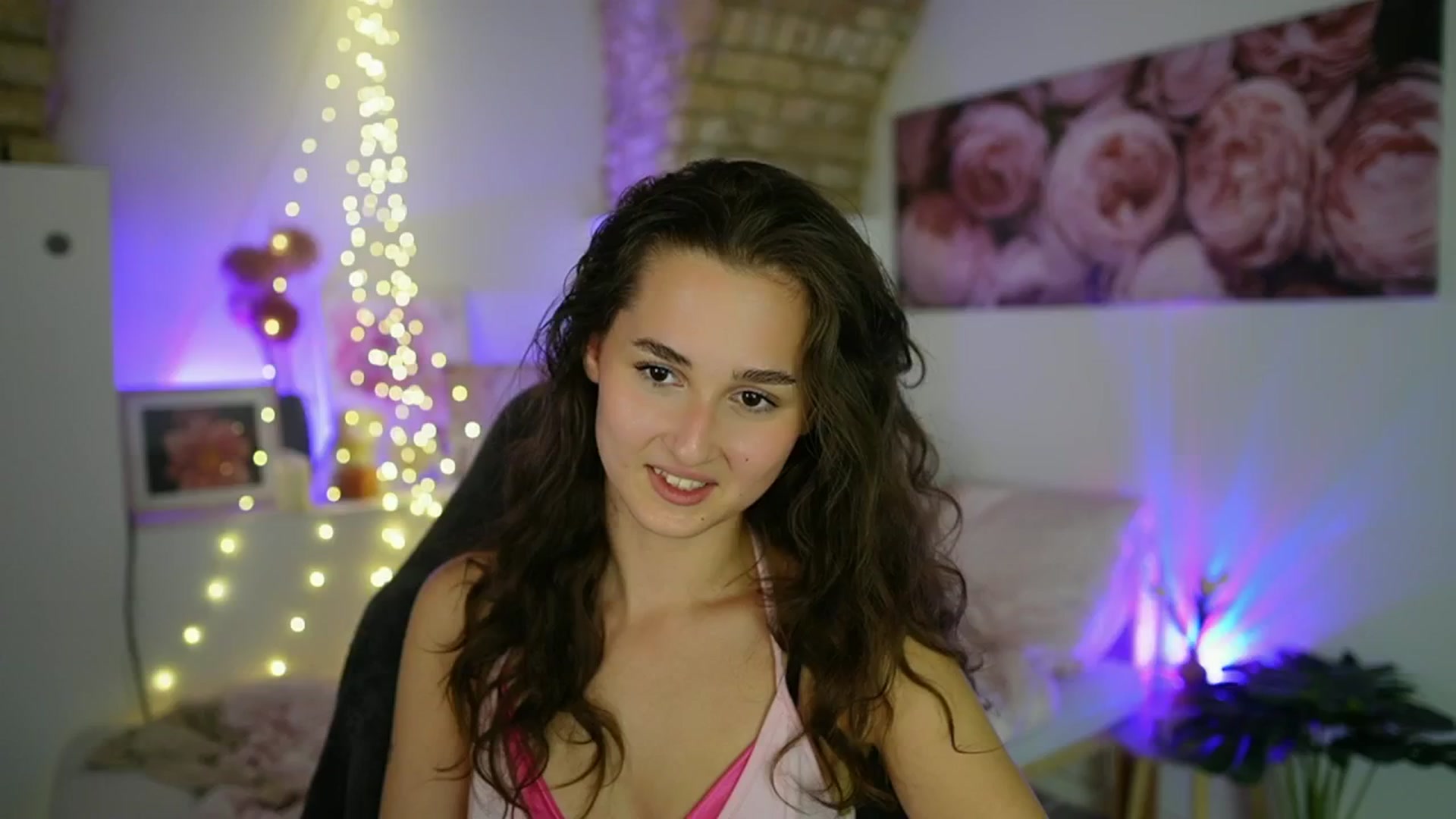Gallery image thumbnail from Anita_Grey_'s myfreecams stream on, 08/31/2025, 21:12 image 15 of 20