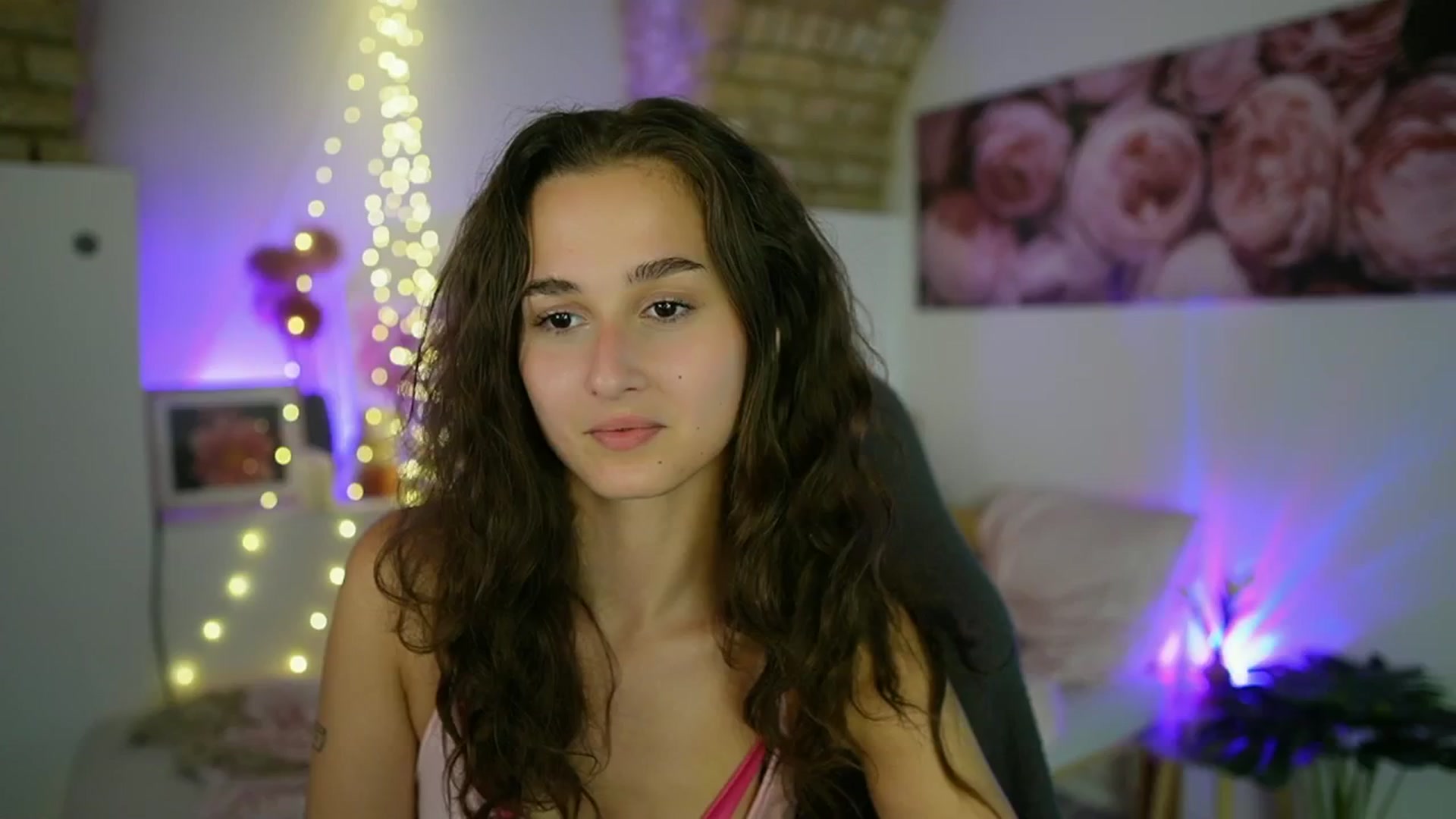 Gallery image thumbnail from Anita_Grey_'s myfreecams stream on, 08/31/2025, 23:19 image 4 of 20