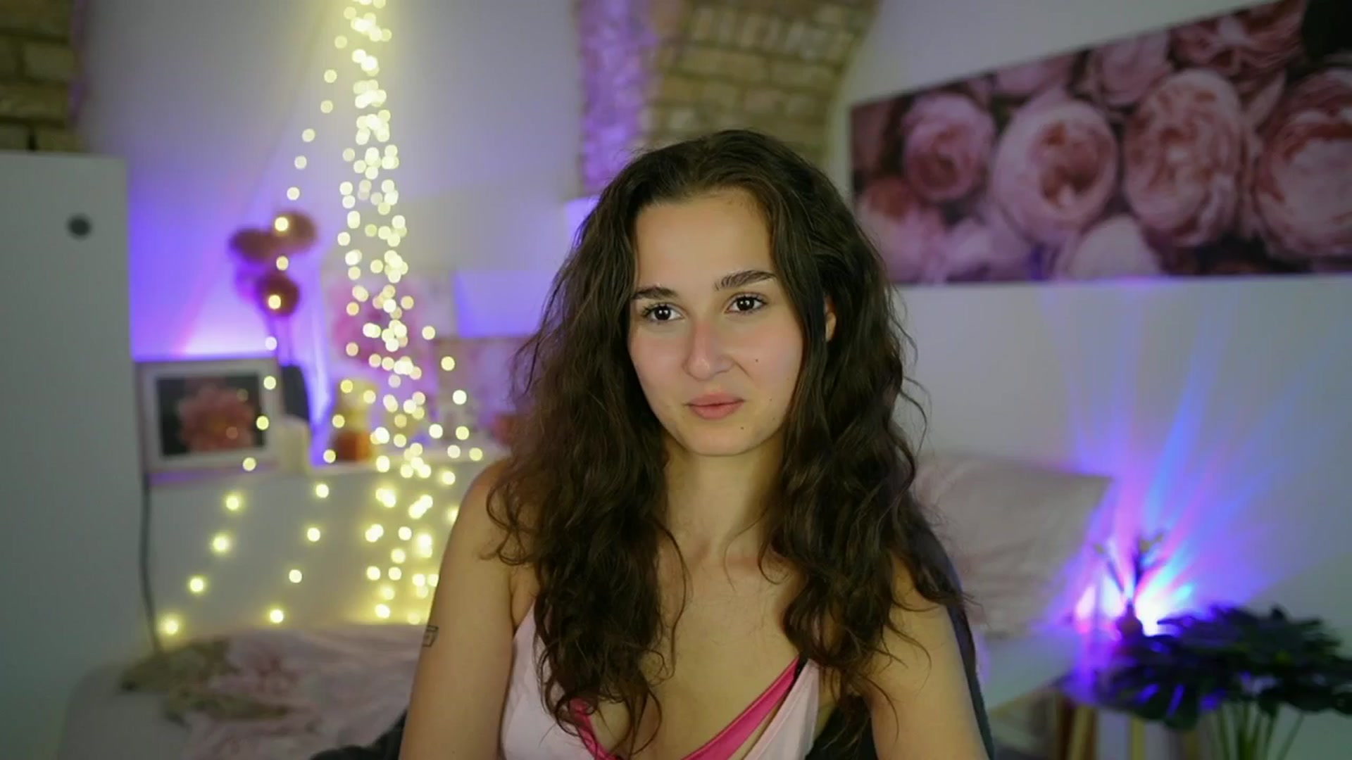 Gallery image thumbnail from Anita_Grey_'s myfreecams stream on, 08/31/2025, 23:19 image 7 of 20