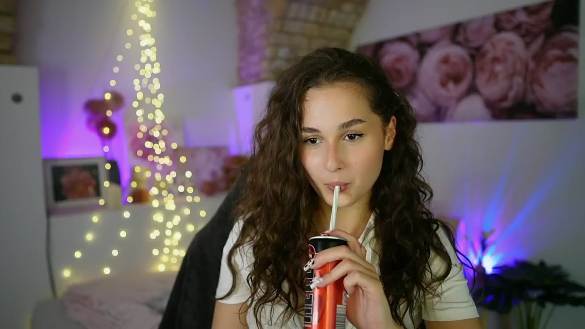 Gallery image thumbnail from Anita_Grey_'s myfreecams stream on, 09/03/2025, 18:57 image 18 of 20