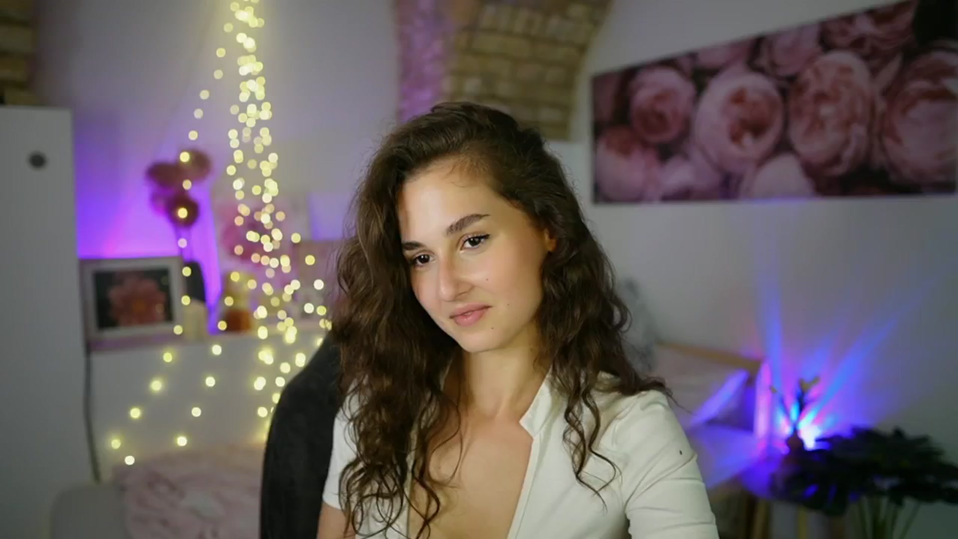 Gallery image thumbnail from Anita_Grey_'s myfreecams stream on, 09/03/2025, 22:06 image 1 of 20