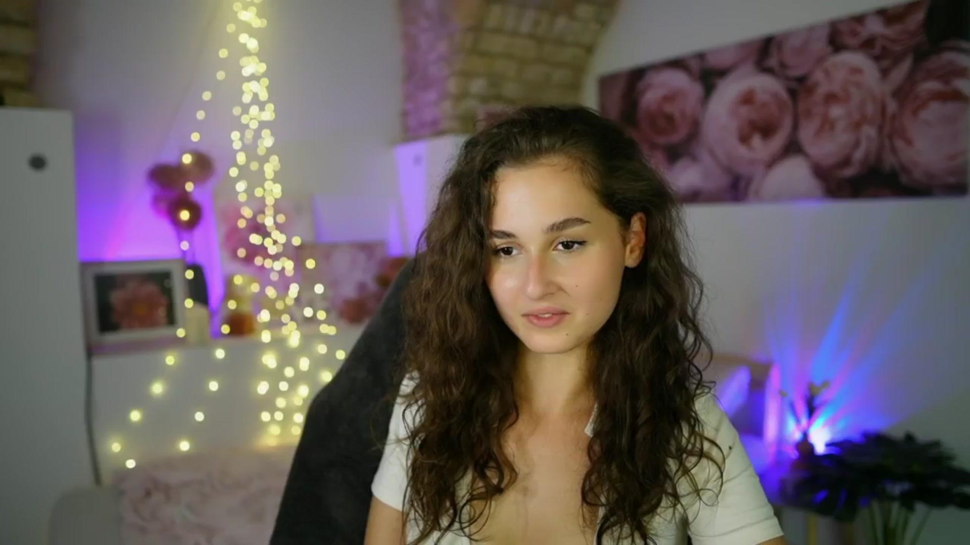 Gallery image thumbnail from Anita_Grey_'s myfreecams stream on, 09/03/2025, 23:06 image 4 of 20